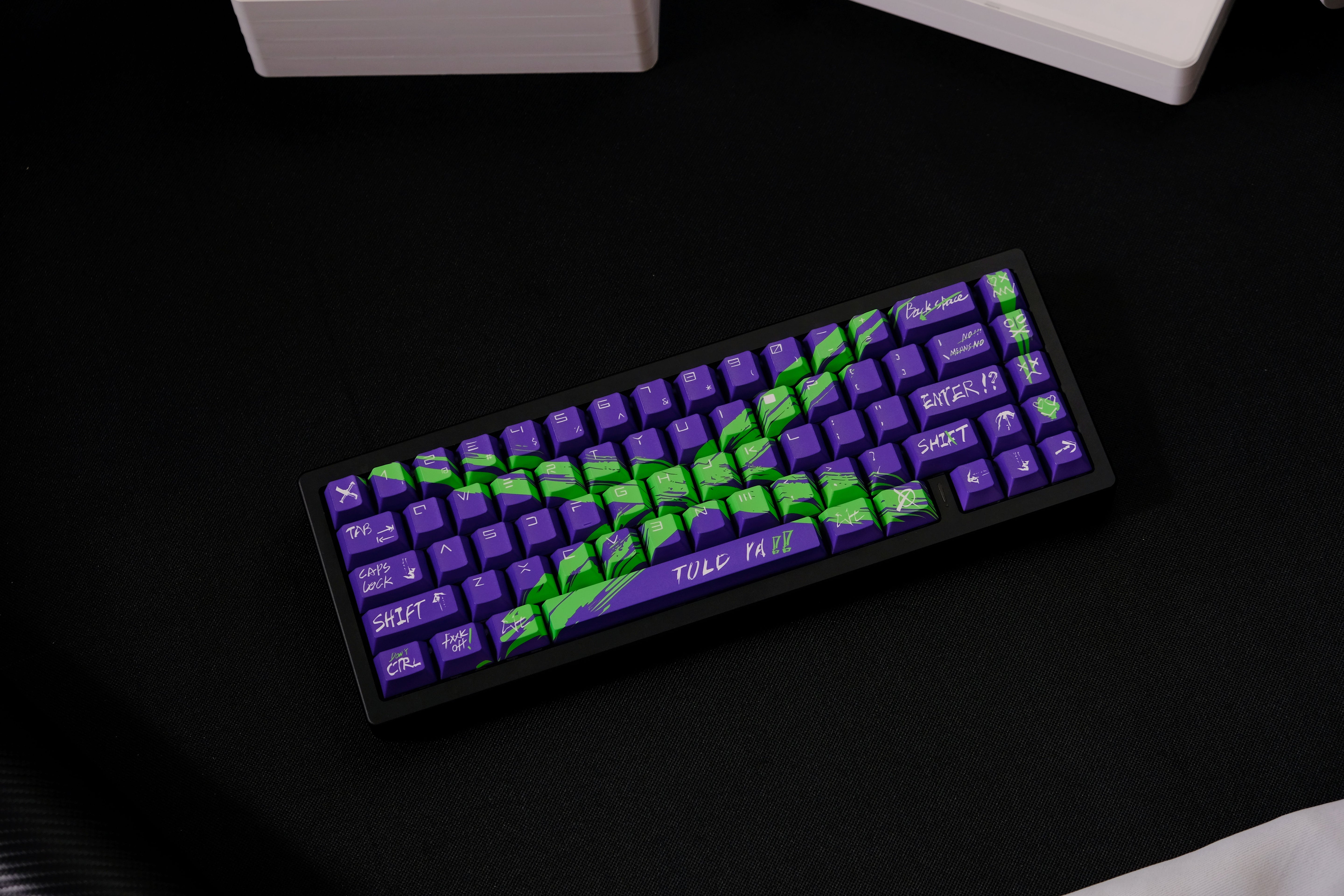 Against invalid Purple Green keycaps - joorkey