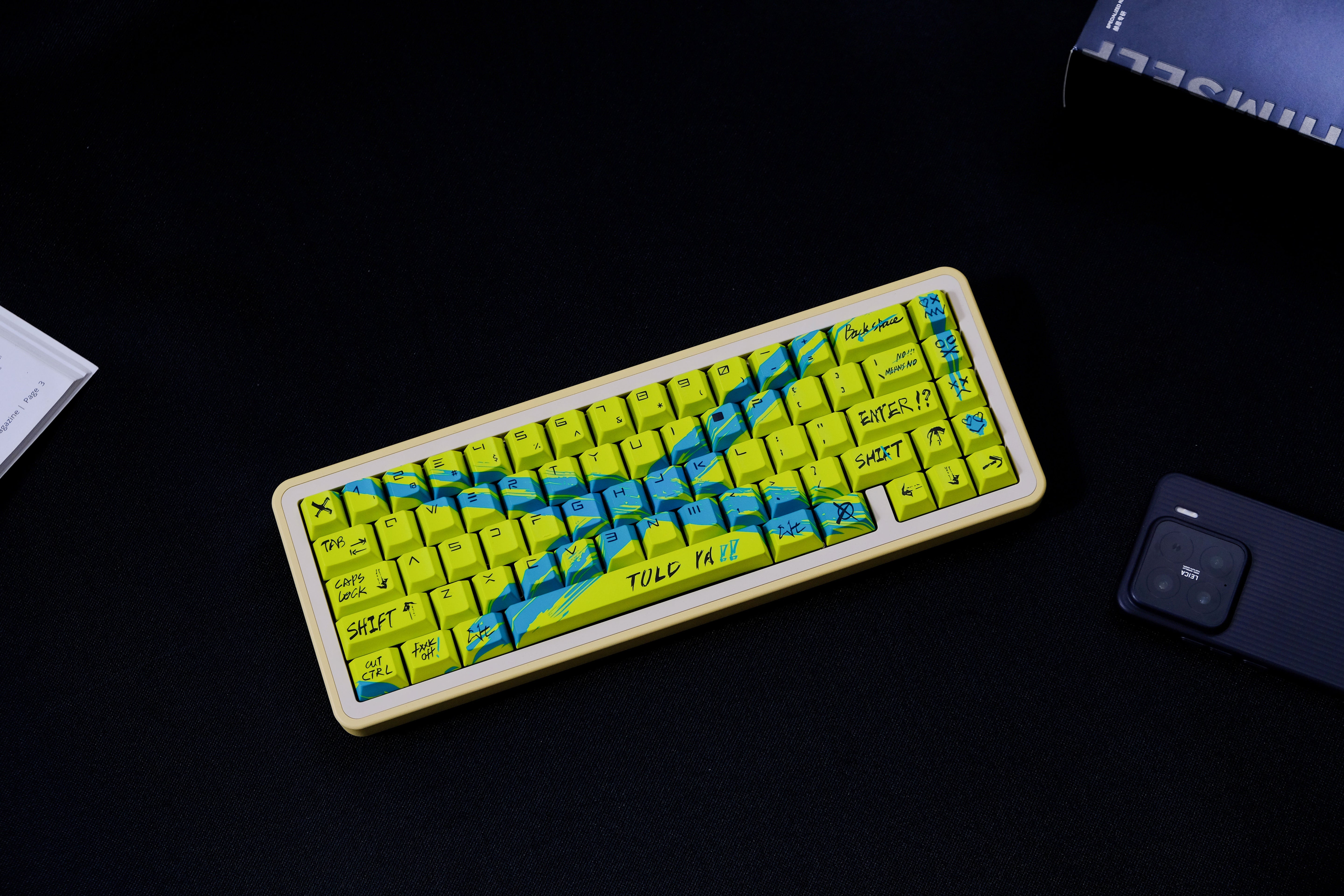 Against invalid Yellow Blue keycaps - joorkey