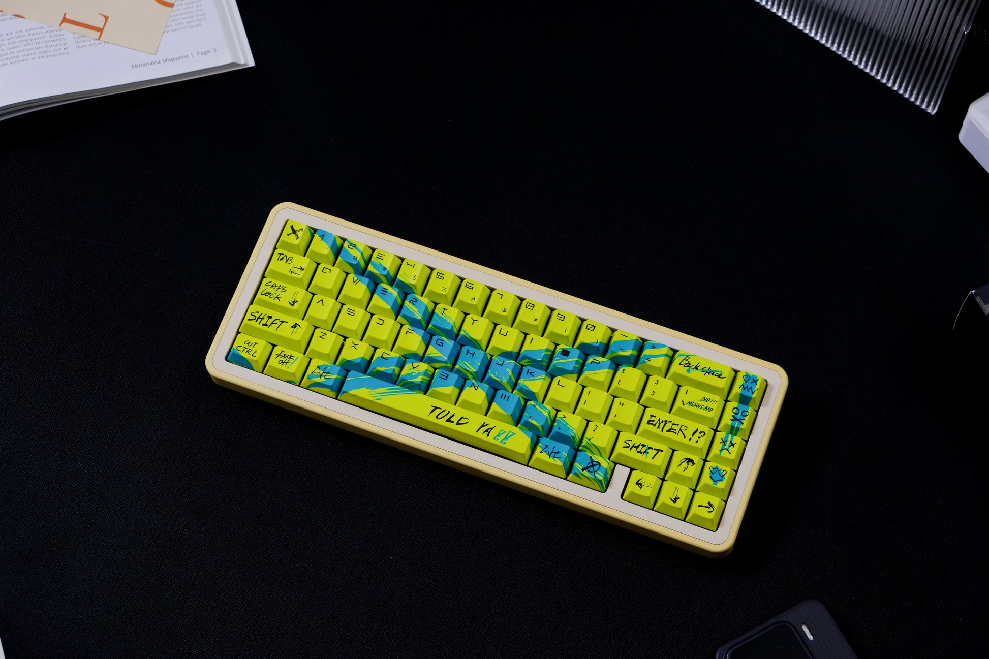 Against invalid Yellow Blue keycaps - joorkey