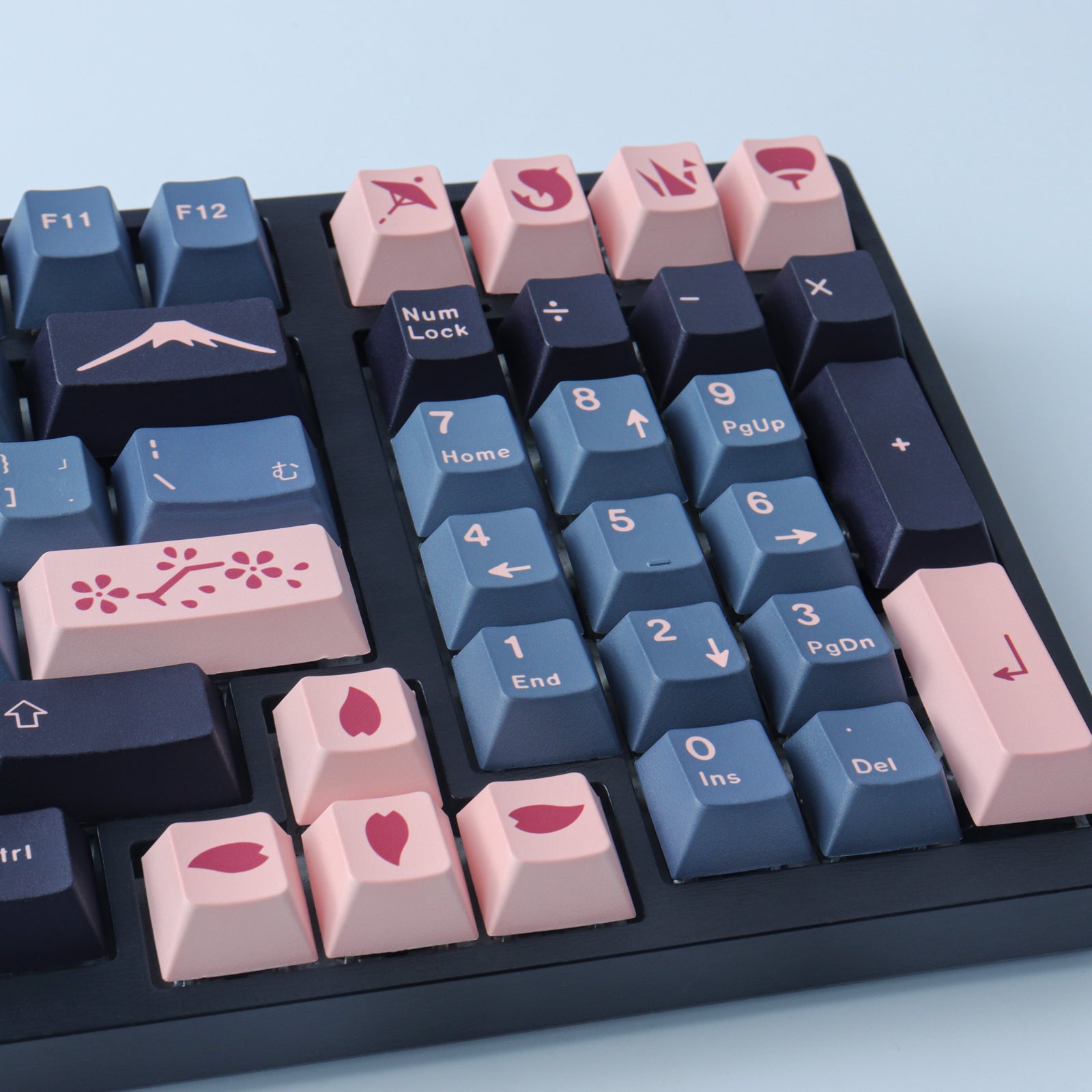 Nightingale keycaps