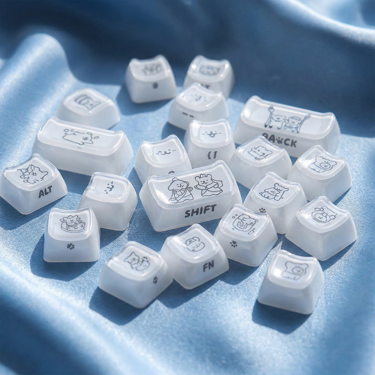 Crystal Line Dog White Keycaps