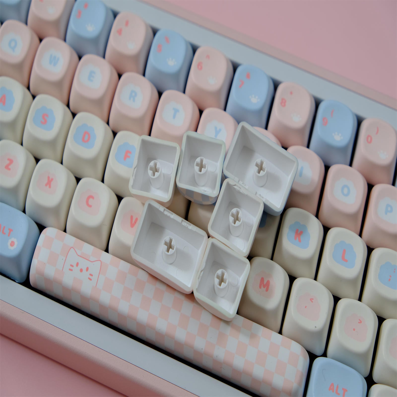 Cute Cat MOA keycaps
