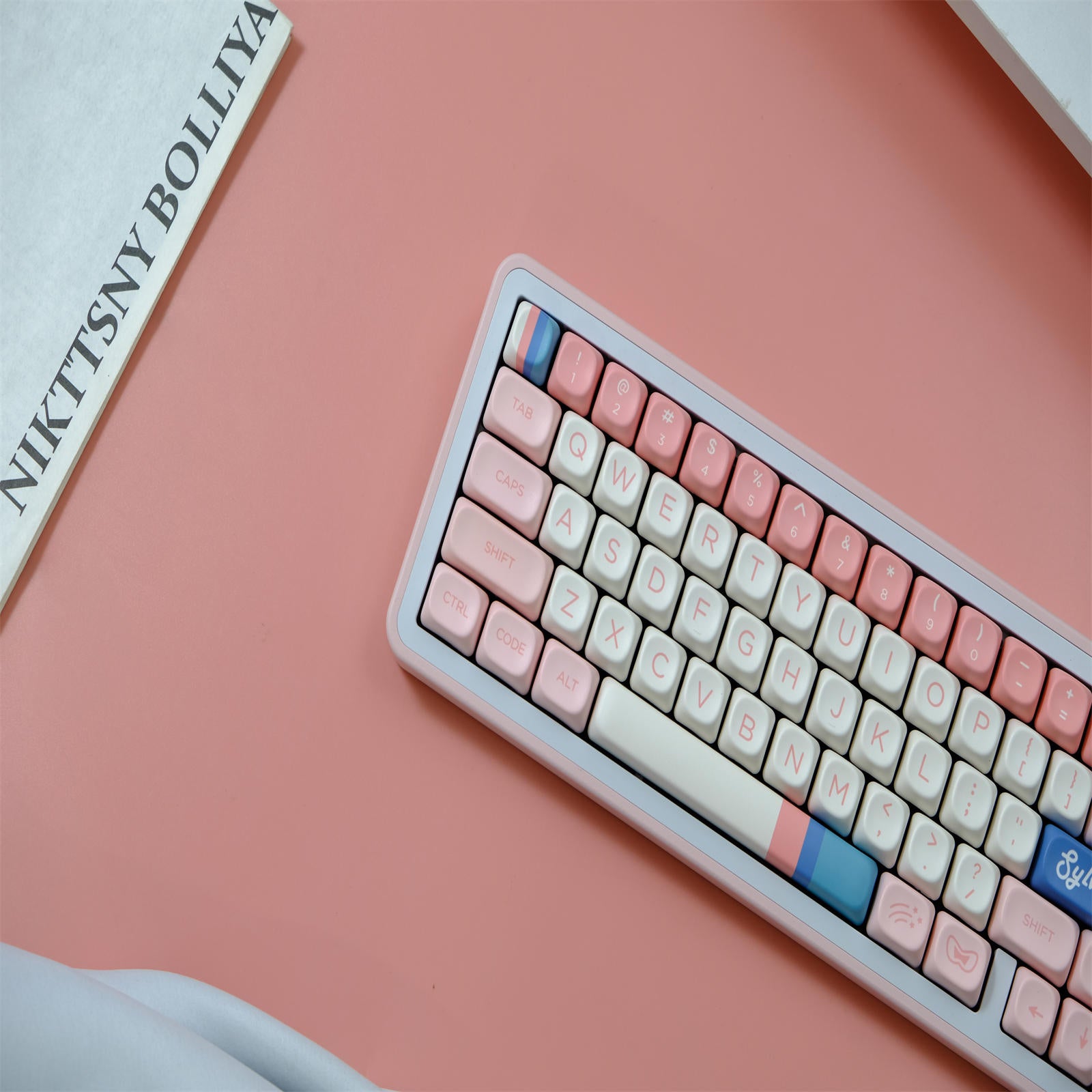 Ibrahimovic MOA keycaps