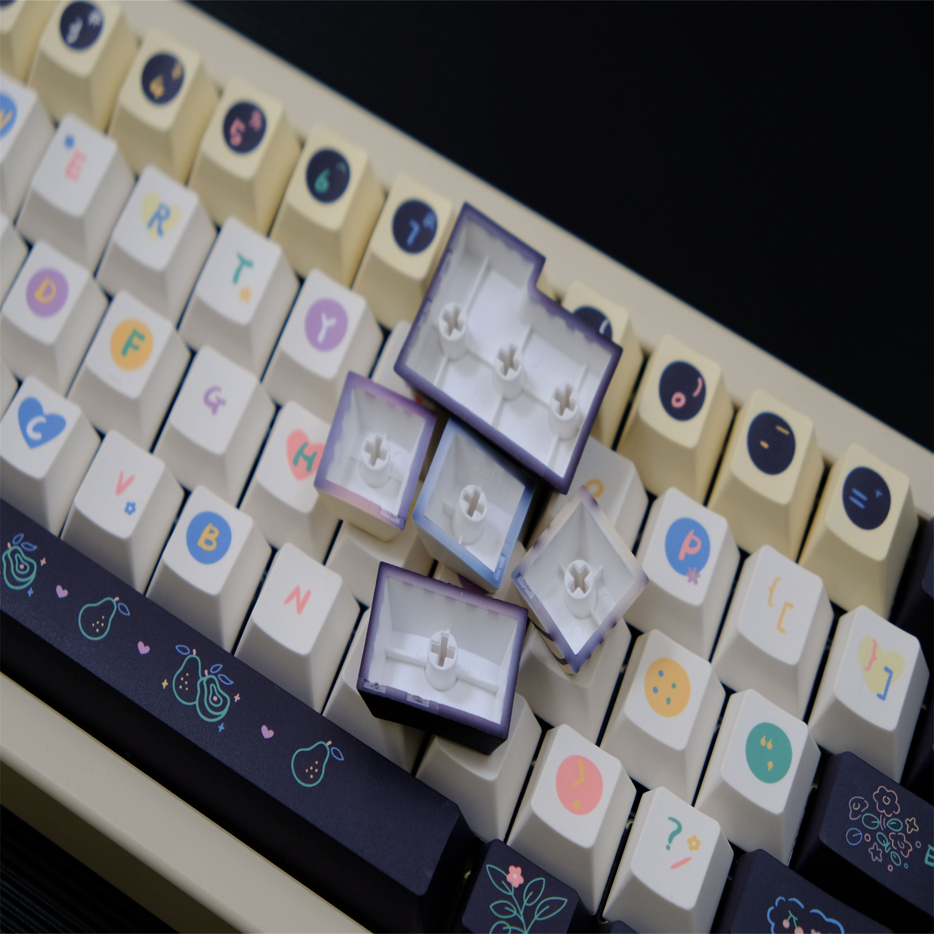 Sweet Cheese Ice Cream keycaps