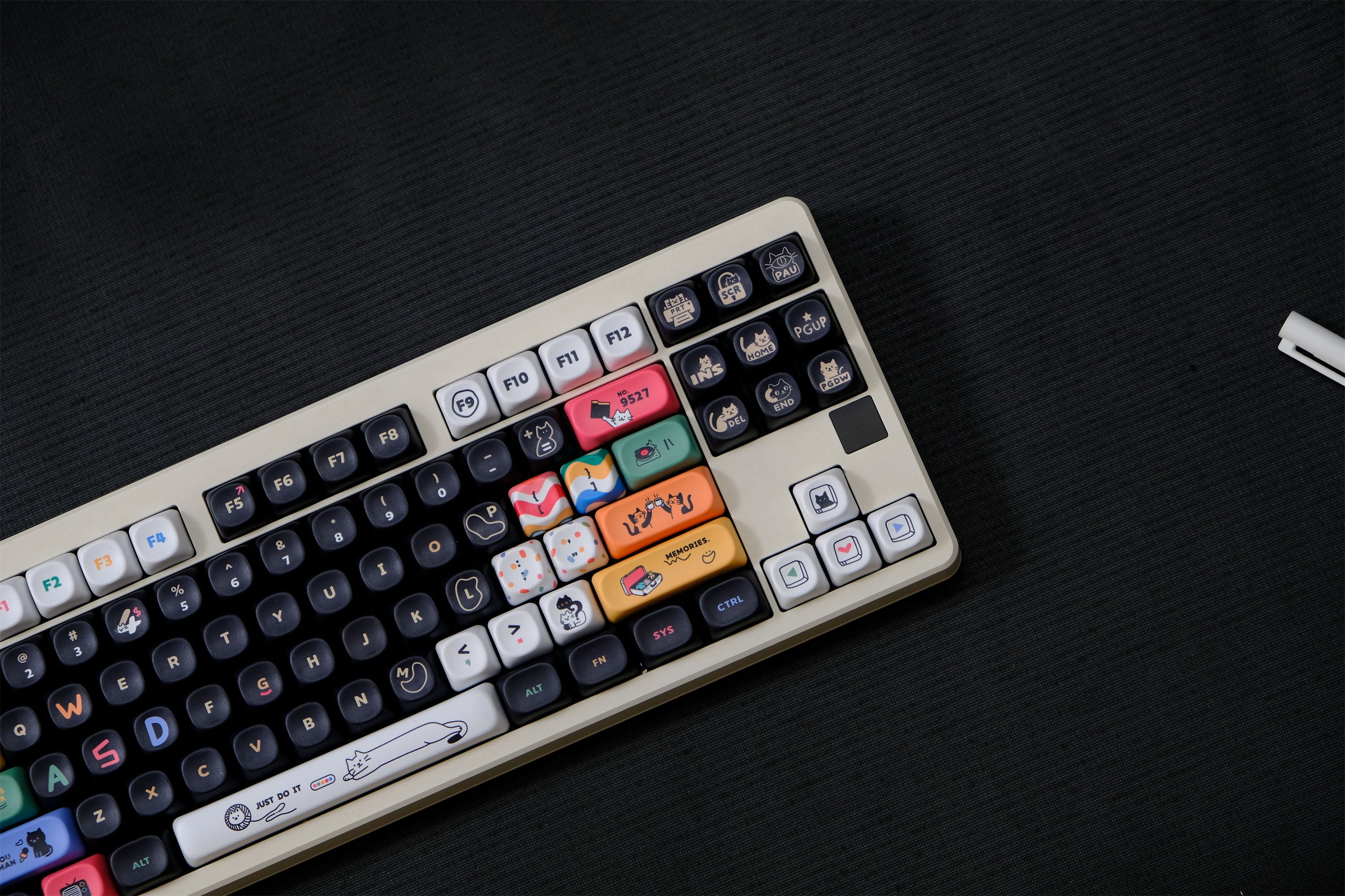 The Legend of LUOXIAOHEI Keycaps