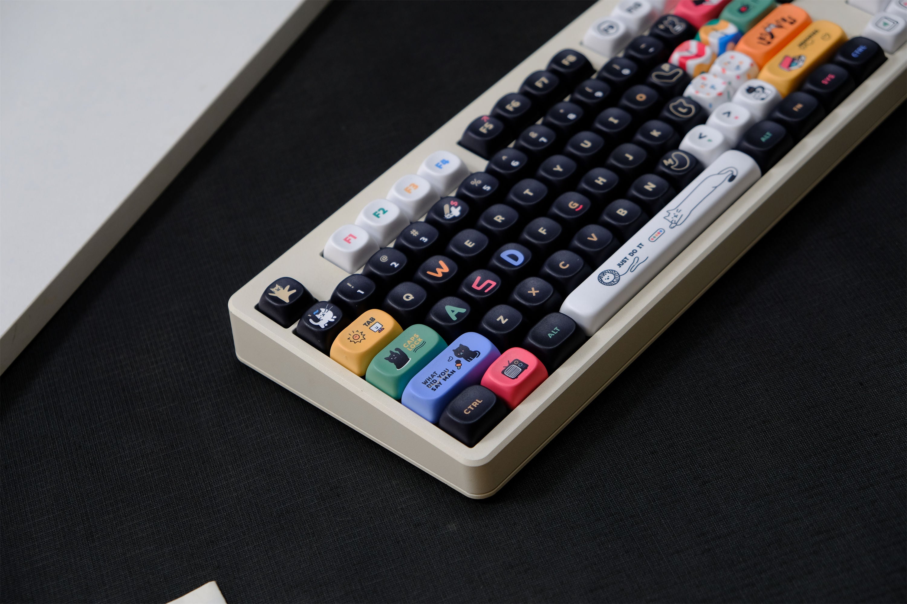 The Legend of LUOXIAOHEI Keycaps