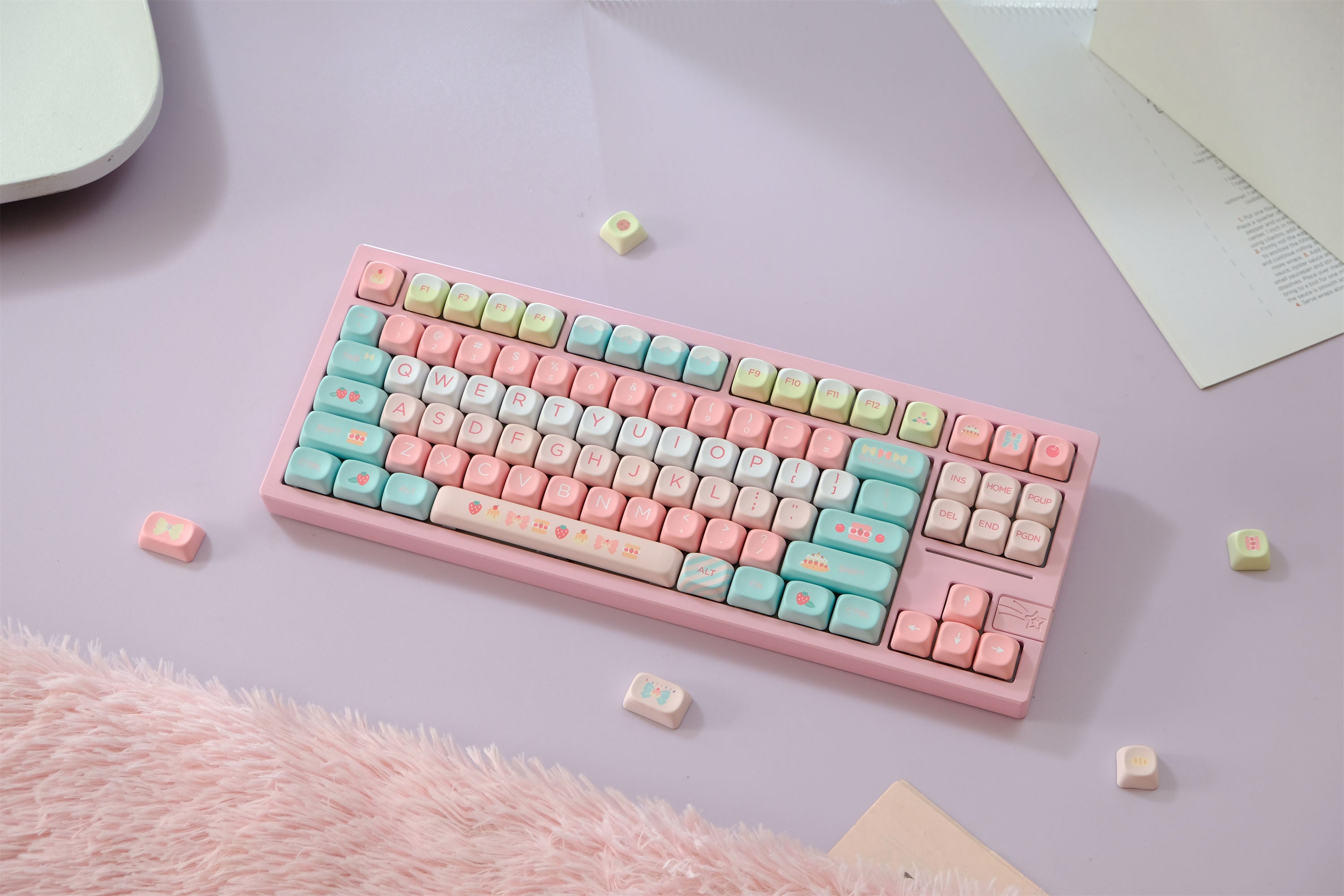 Strawberry Dessert Shop Keycaps