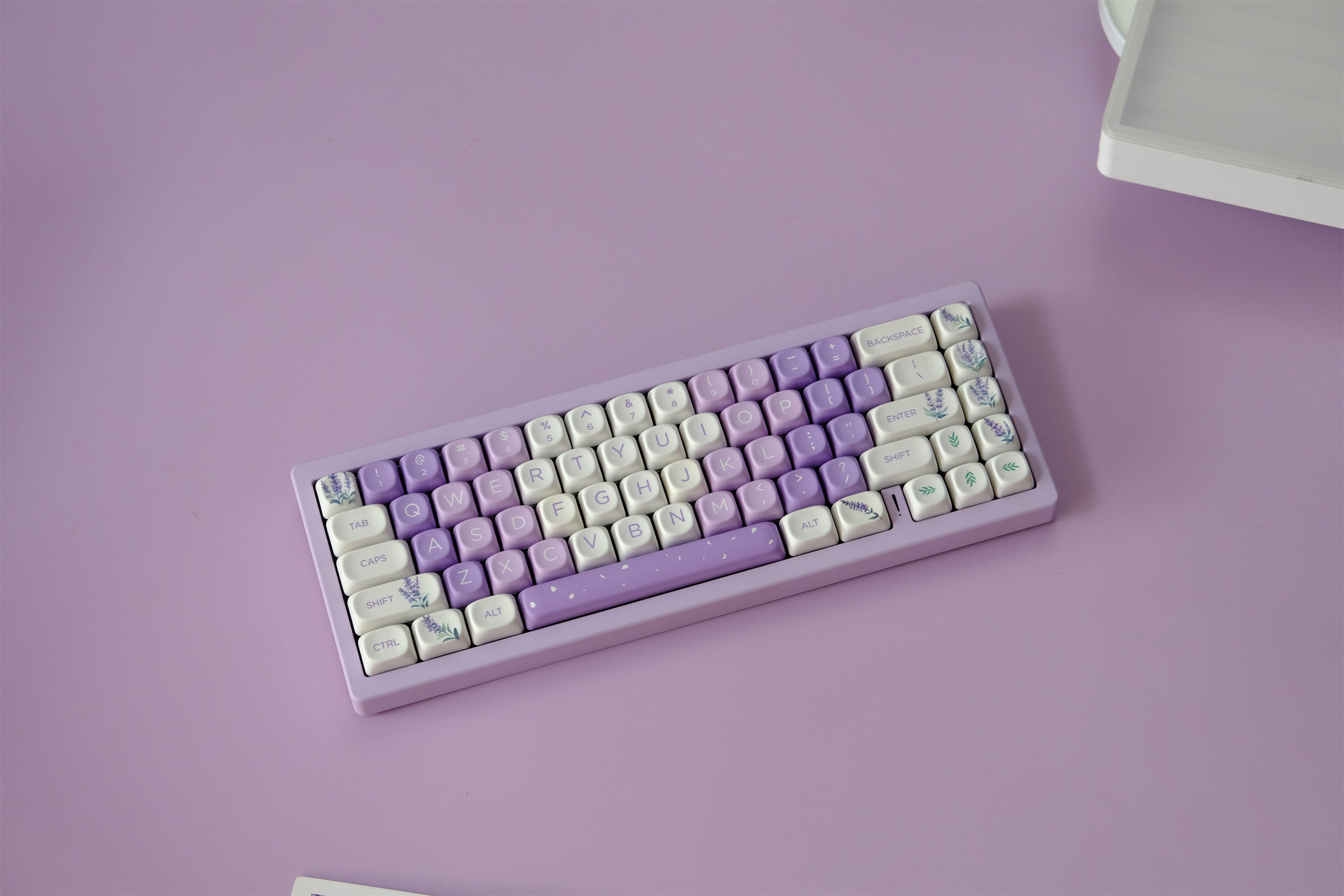 Lavender Blossoms Keycaps