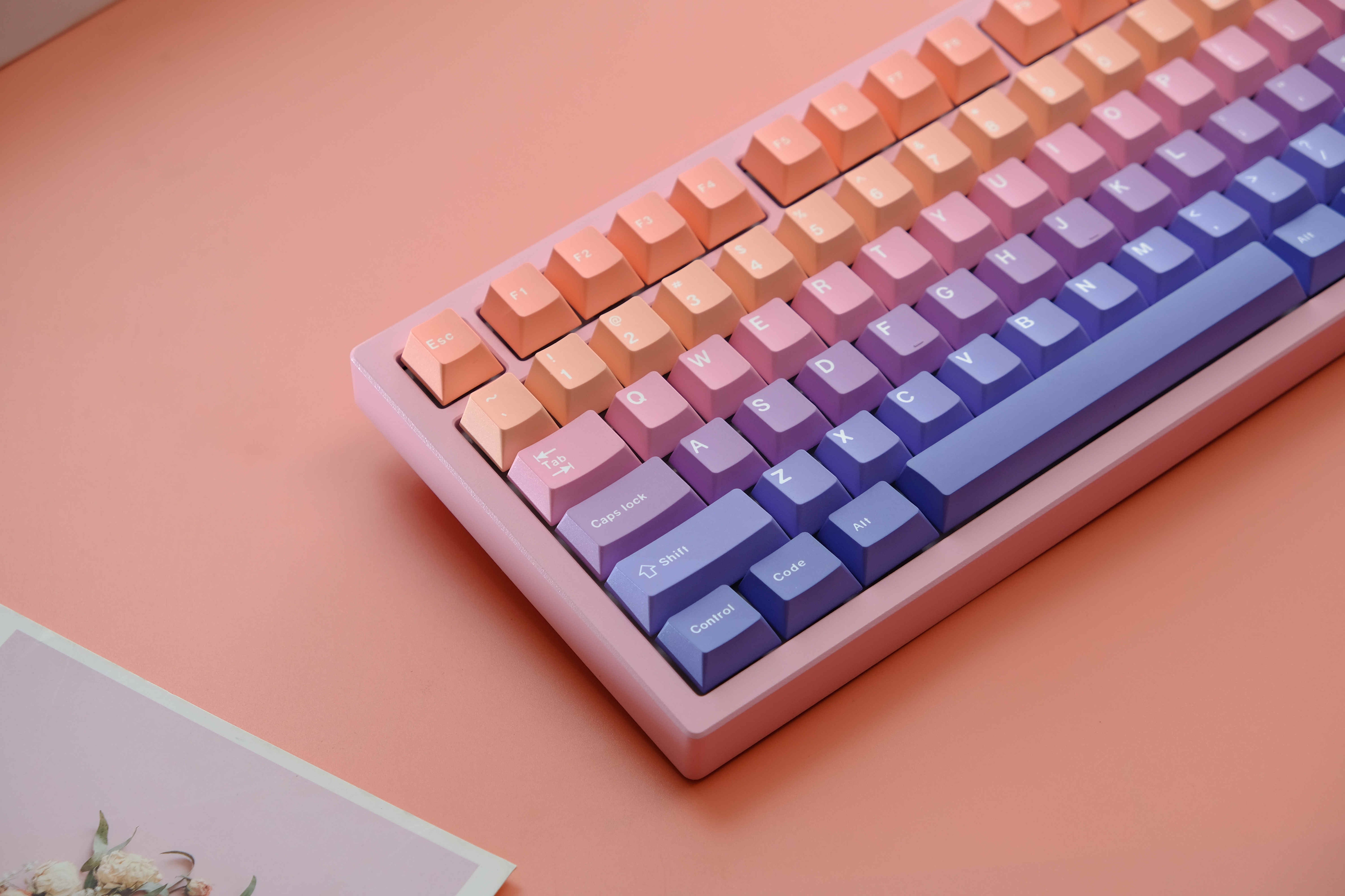 Dreamland Gradient Color Keycaps
