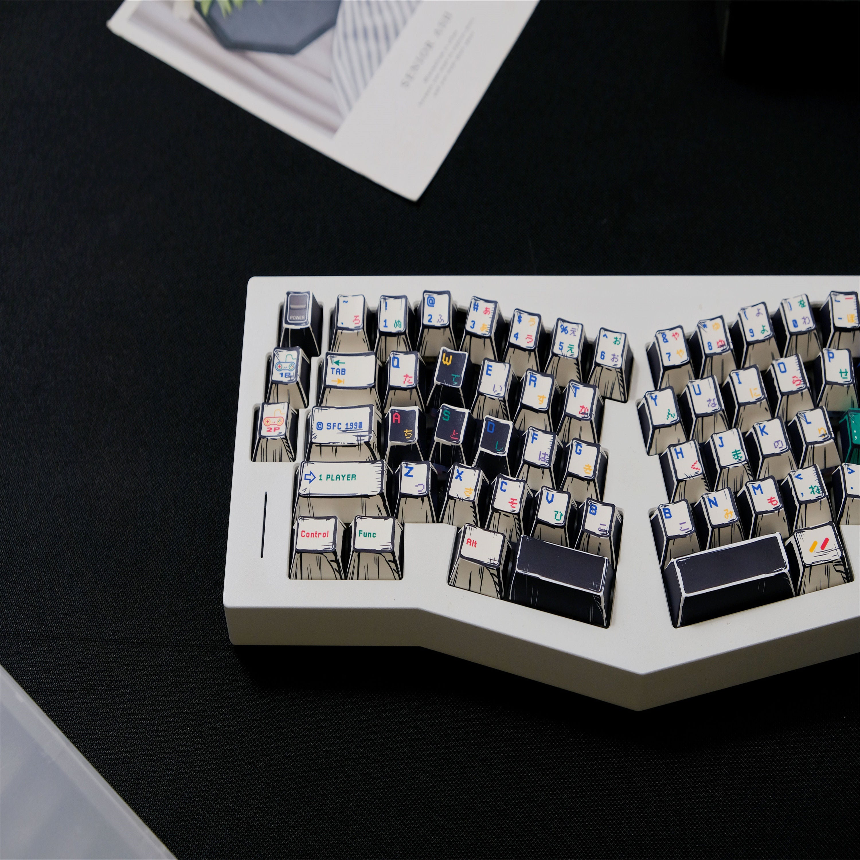 SFC White Comic style keycaps