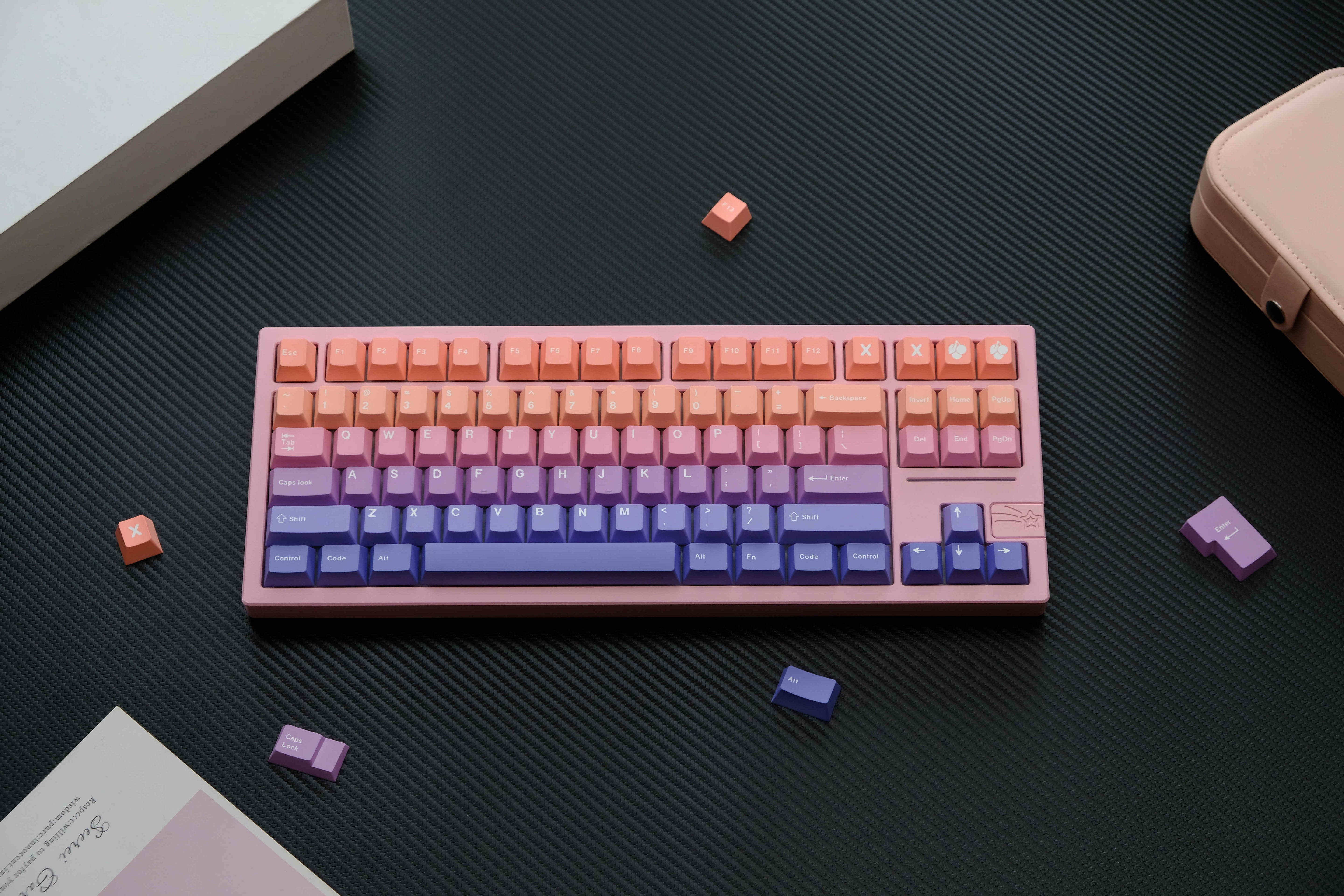 Dreamland Gradient Color Keycaps