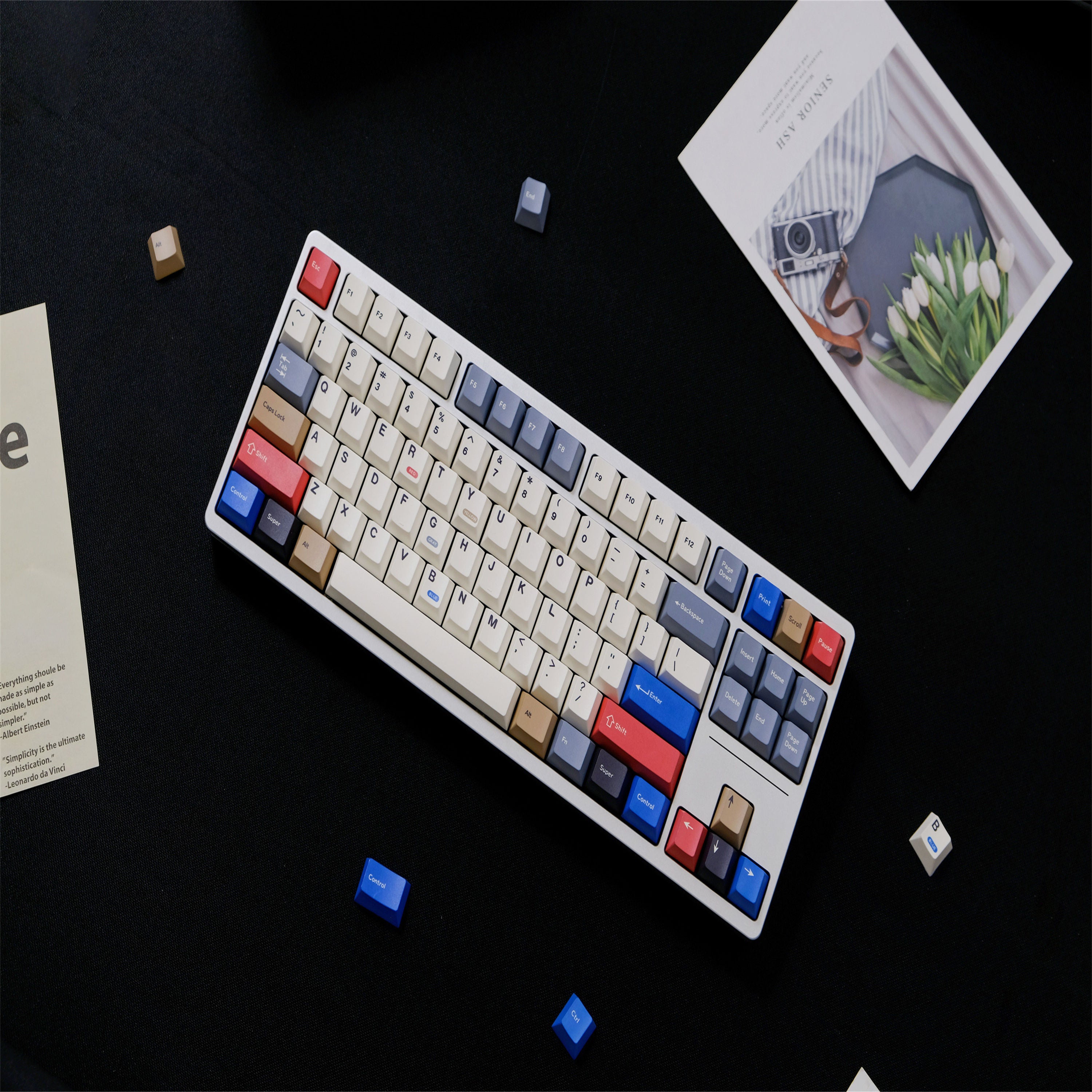 Hundred Lights keycaps