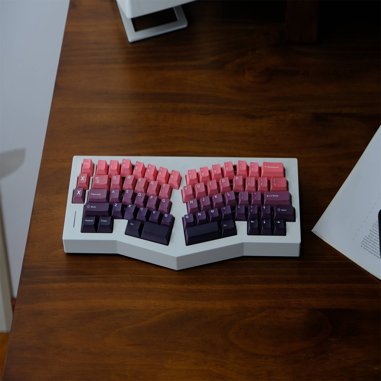 Red Beans Gradient keycaps