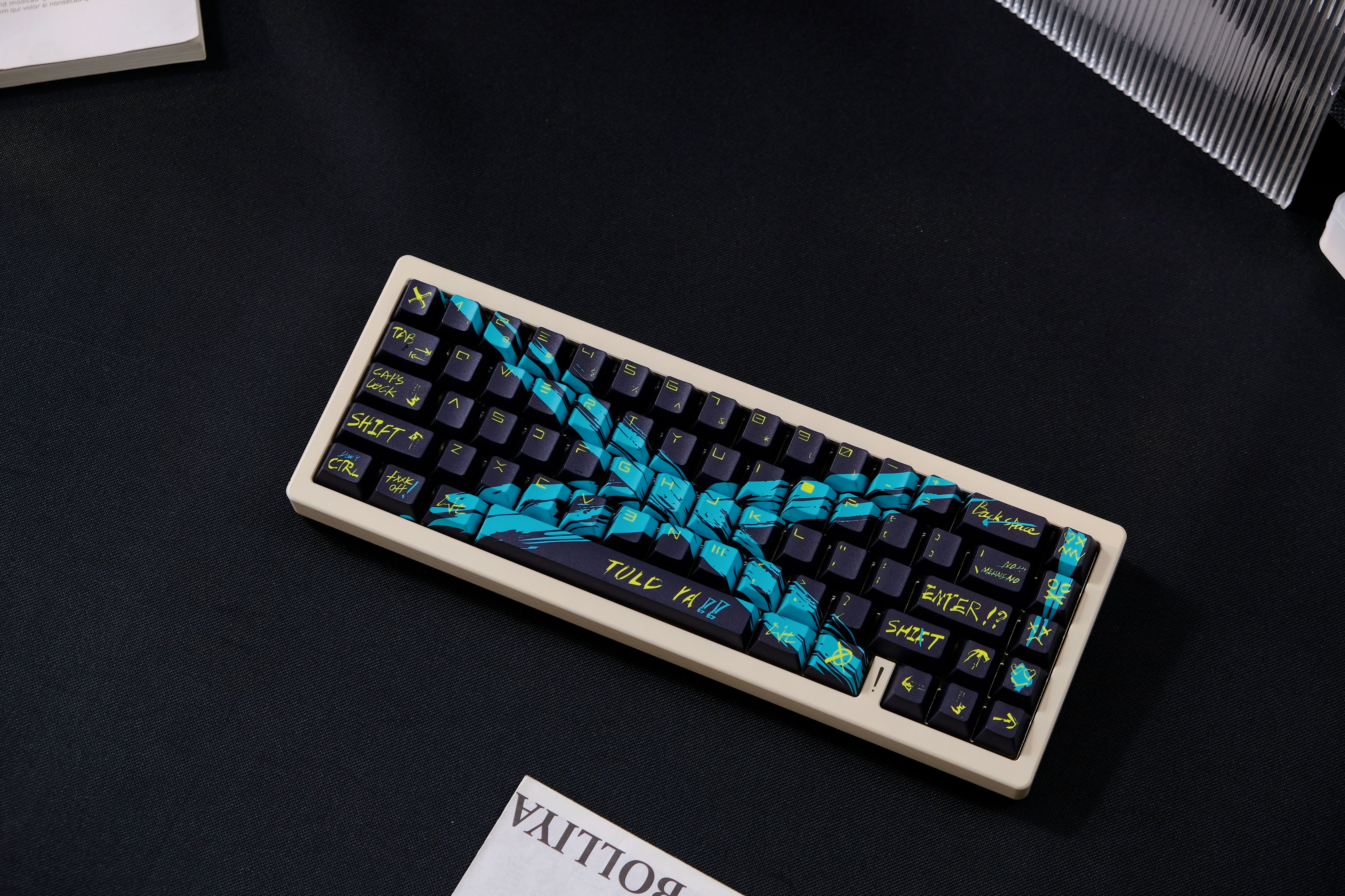 Against invalid Black Blue keycaps