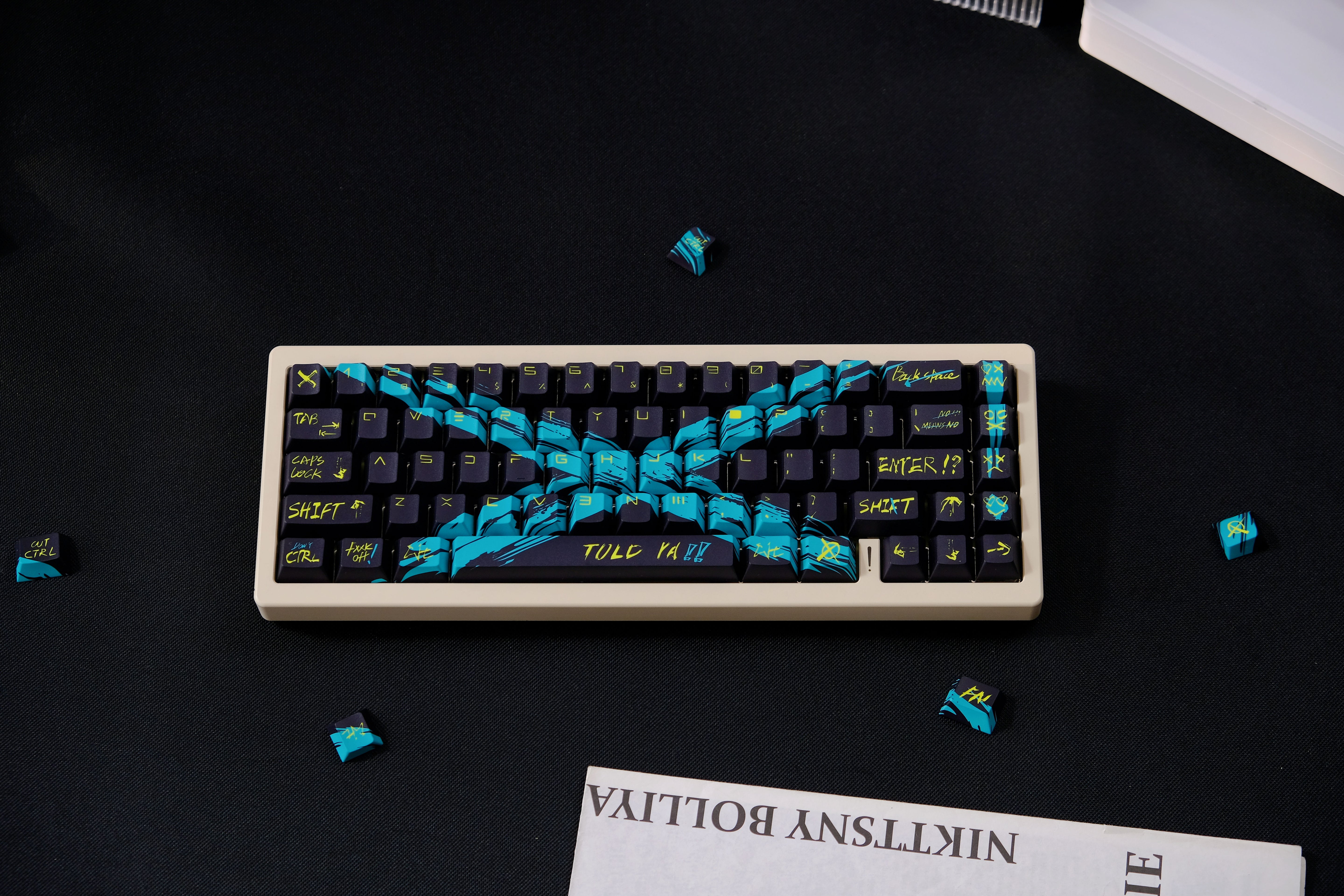 Against invalid Black Blue keycaps