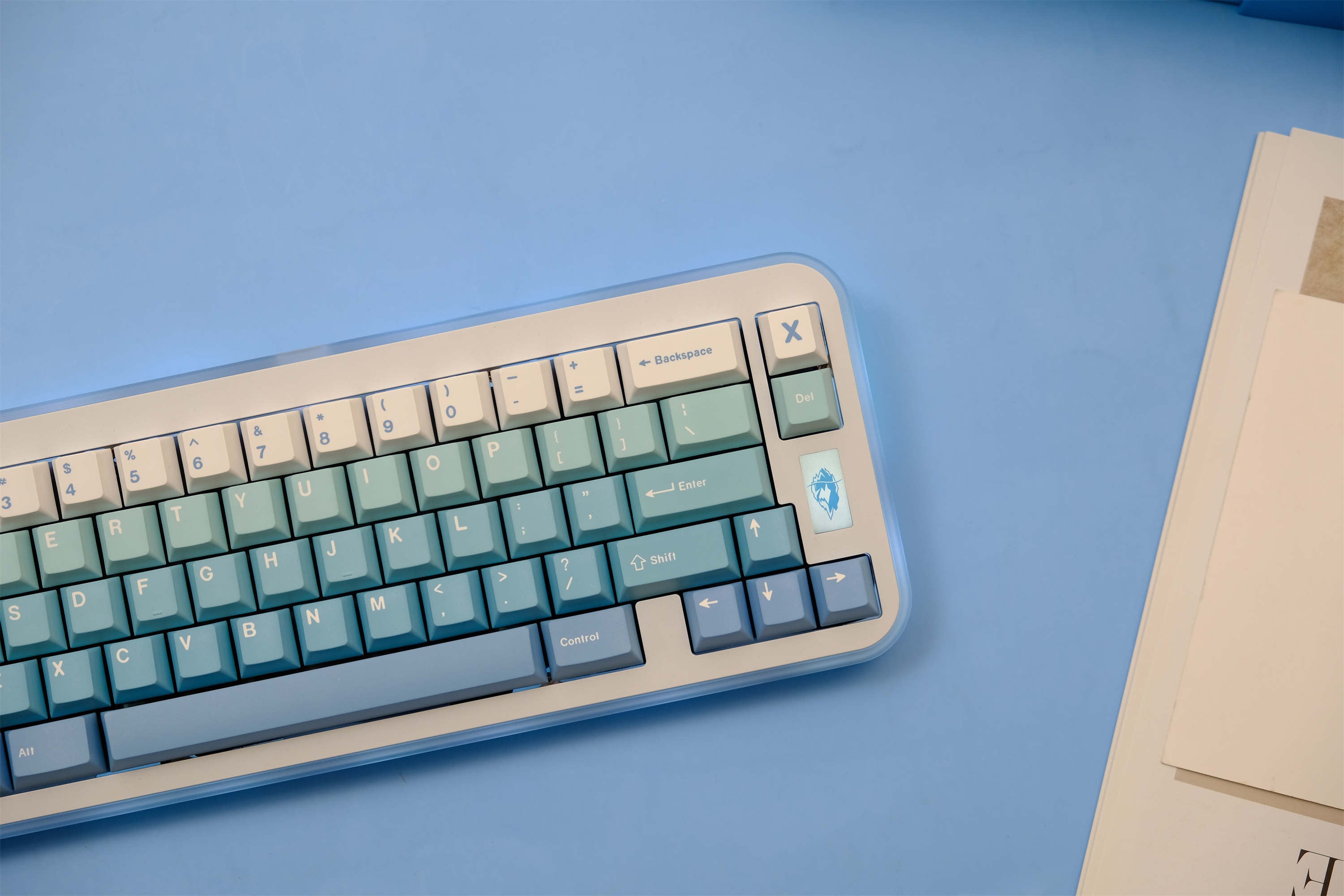 Snow Gradient keycaps