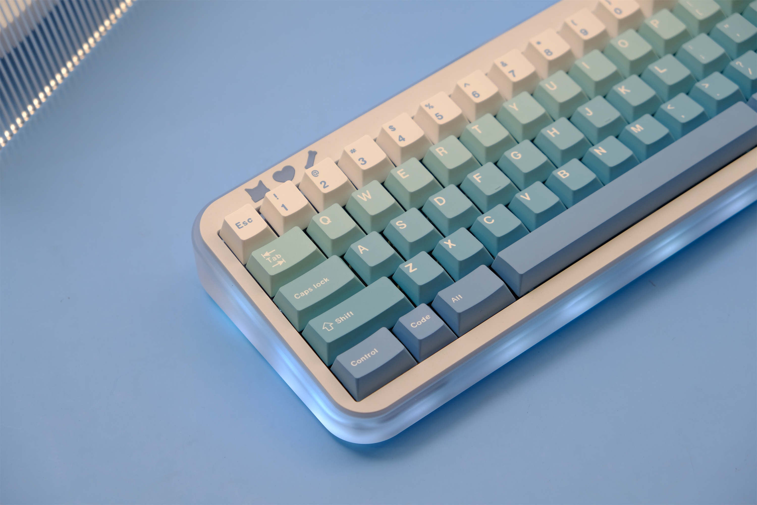 Snow Gradient keycaps