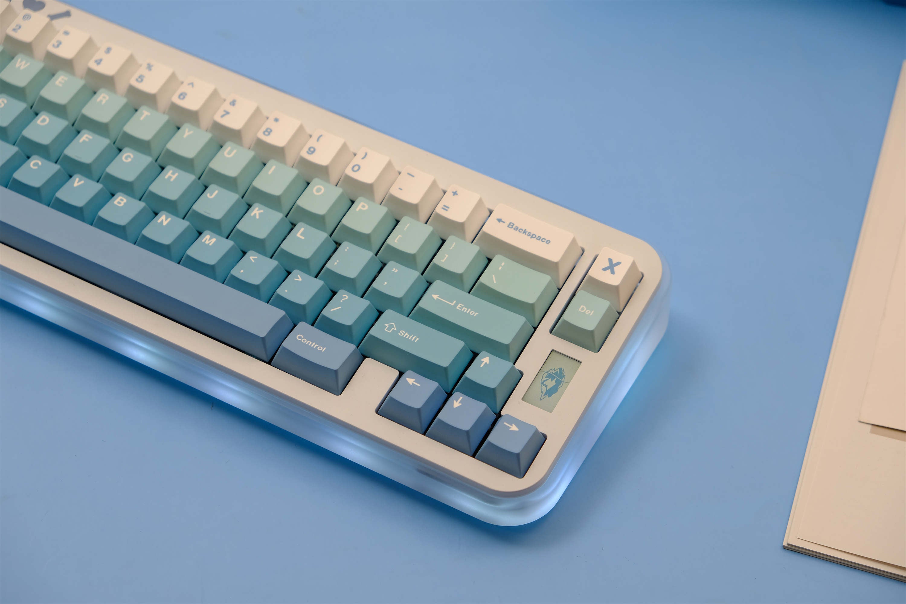 Snow Gradient keycaps