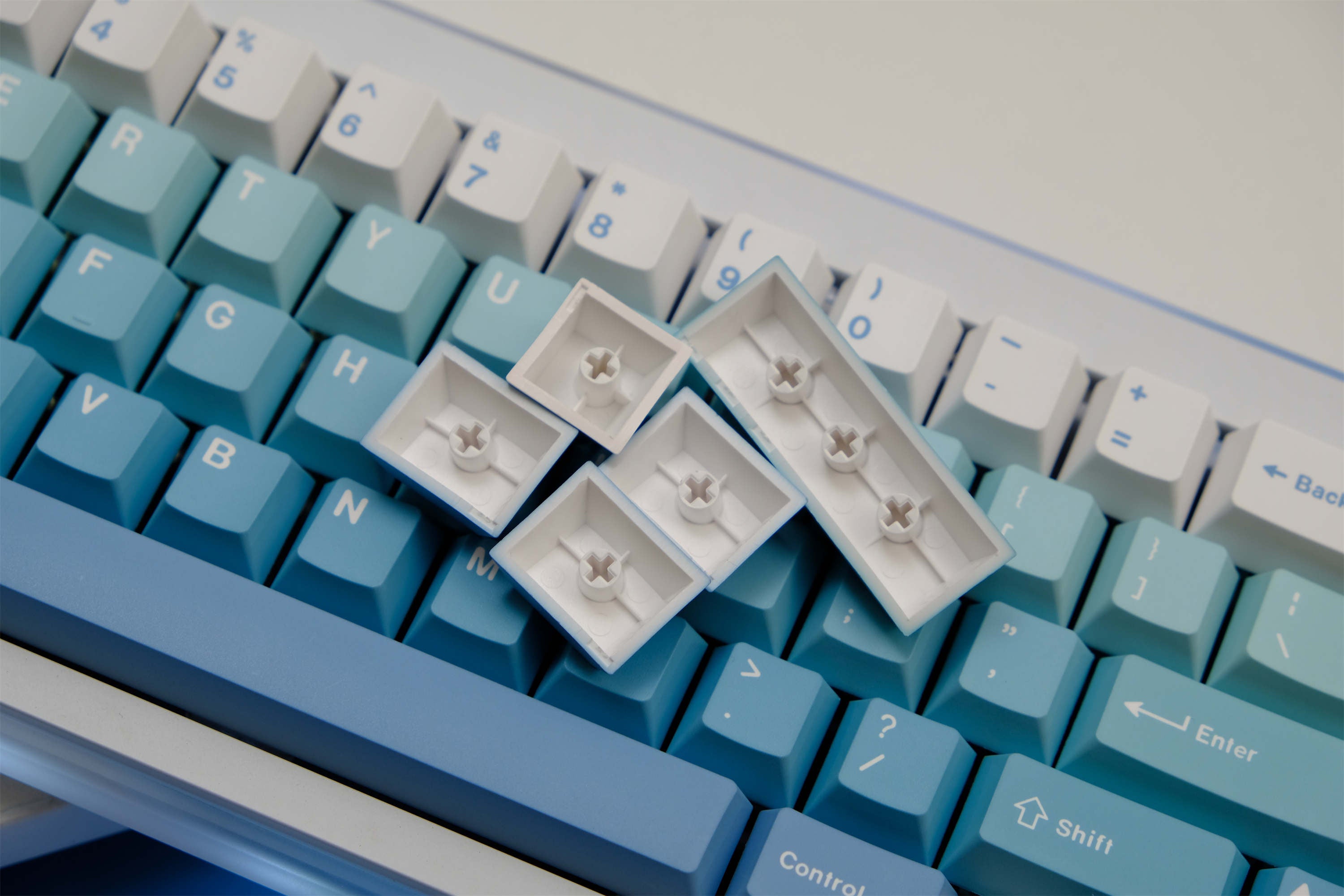 Snow Gradient keycaps