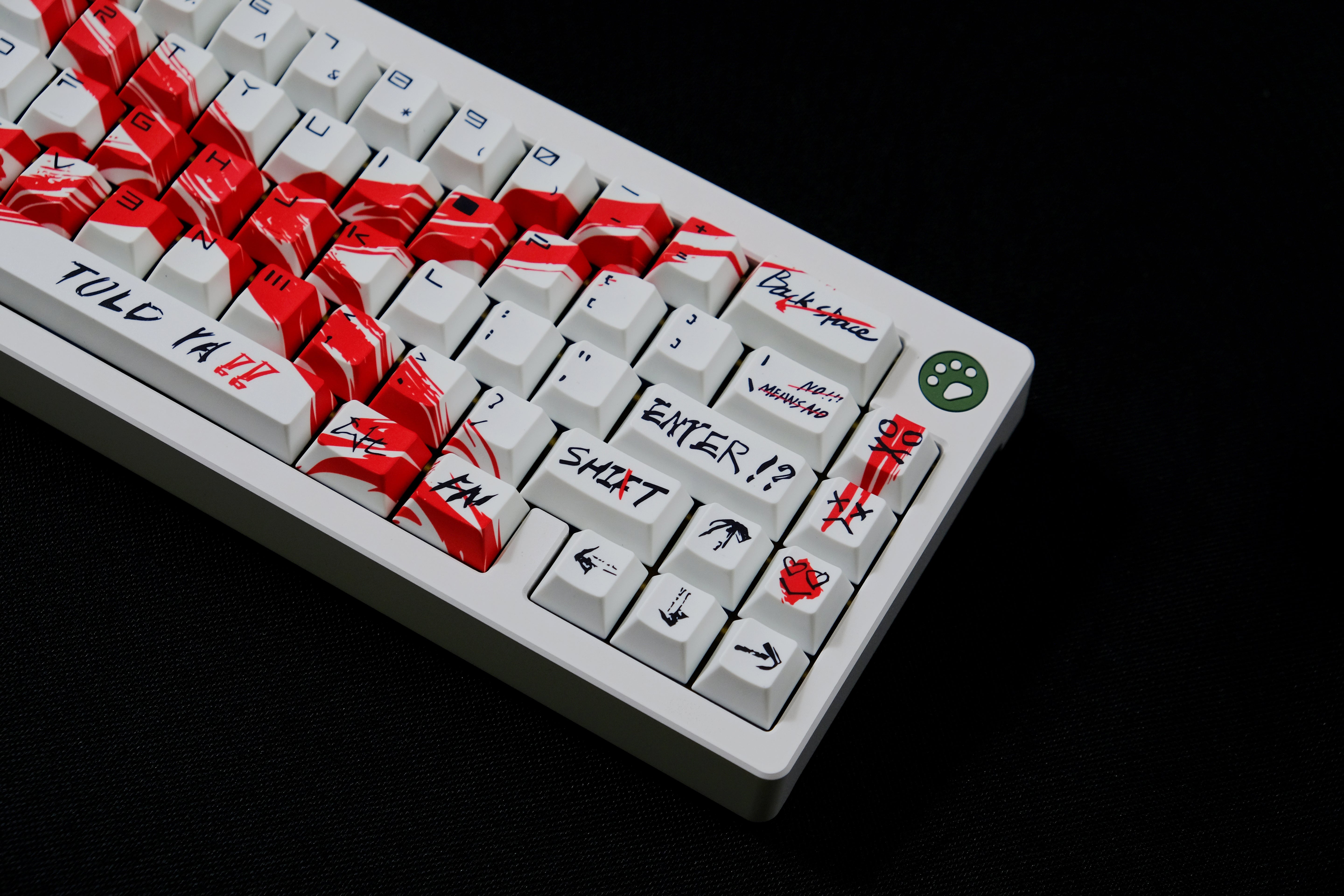 Against invalid White keycaps