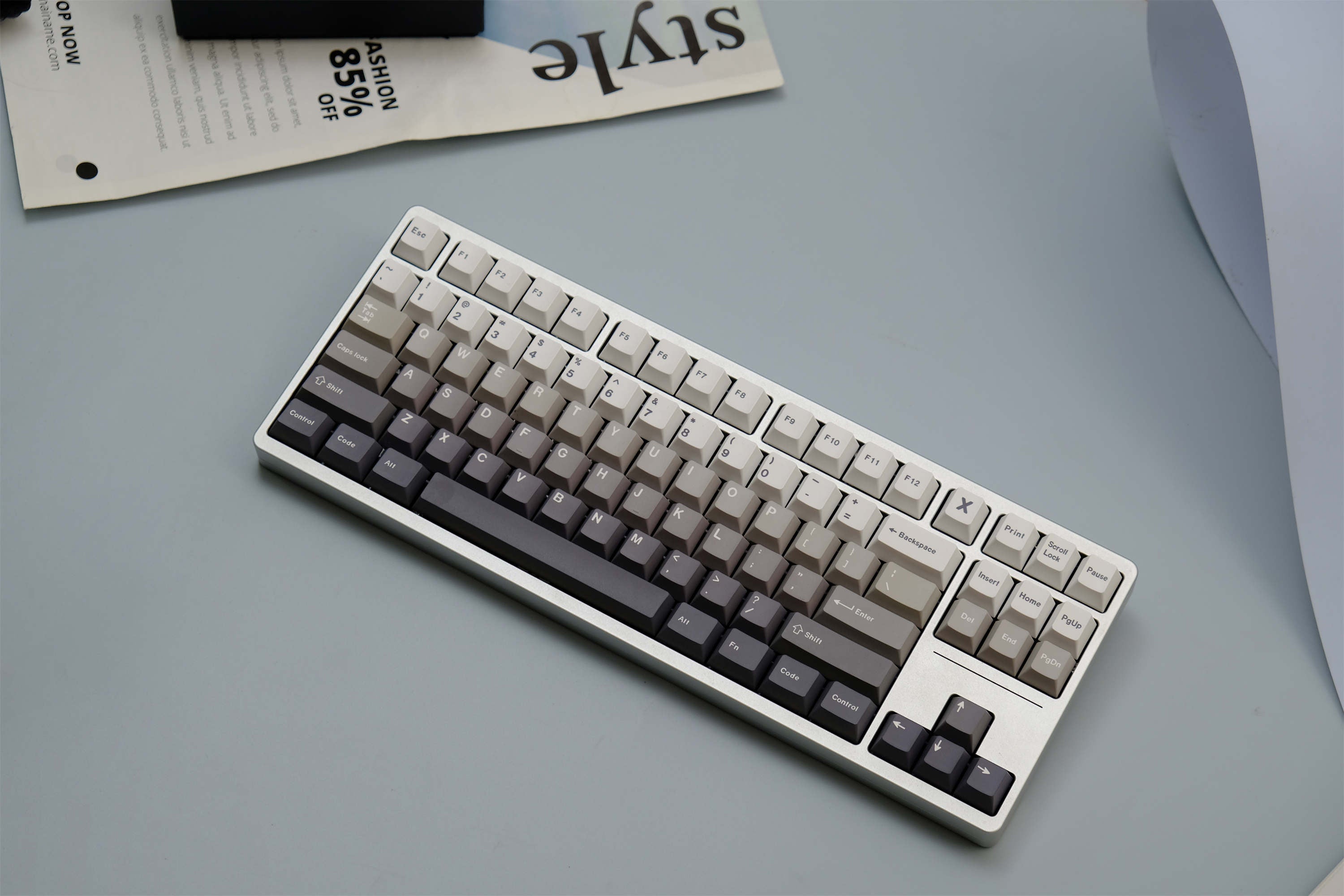 Dust Gradient keycaps
