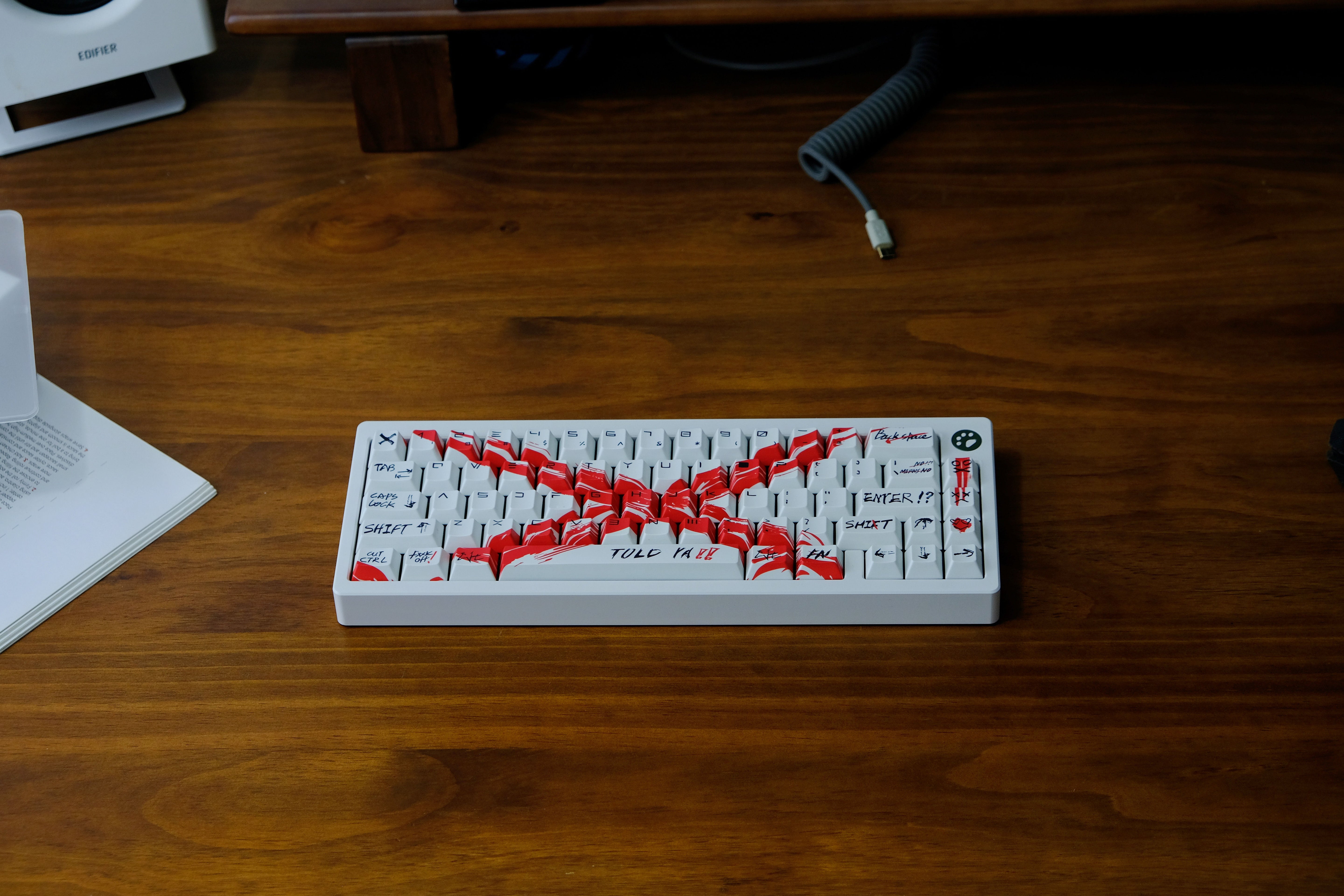 Against invalid White keycaps