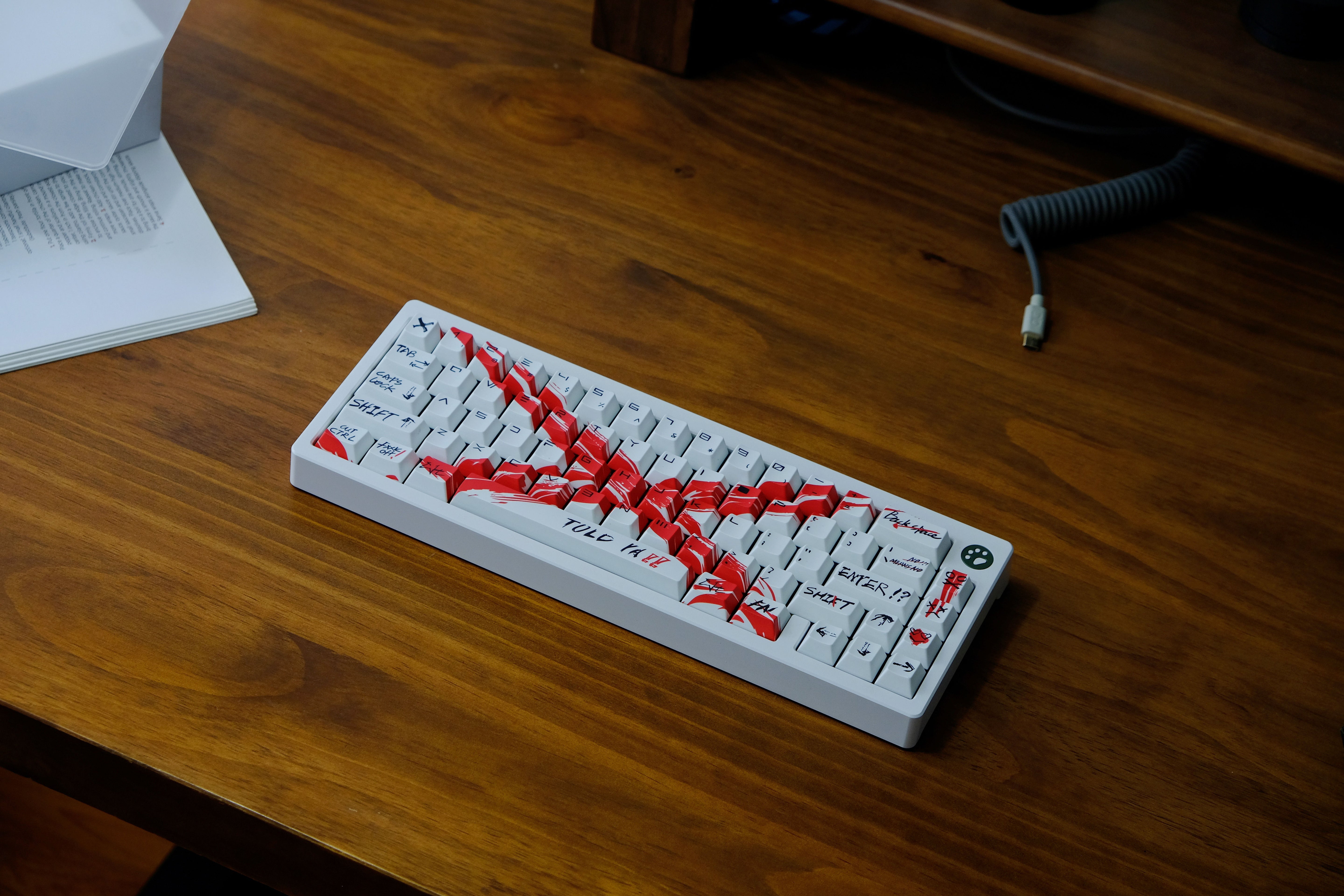 Against invalid White keycaps