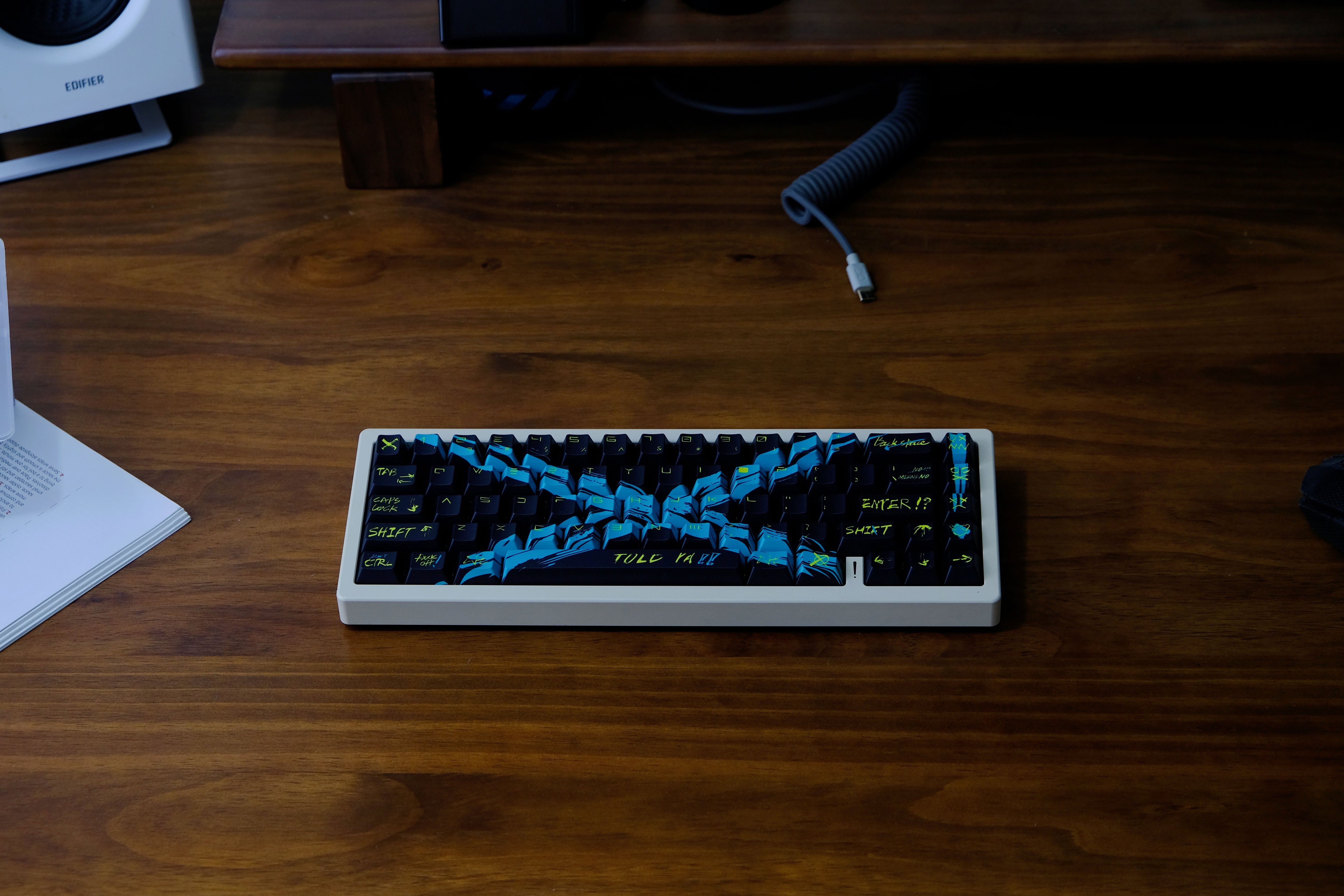 Against invalid Black Blue keycaps