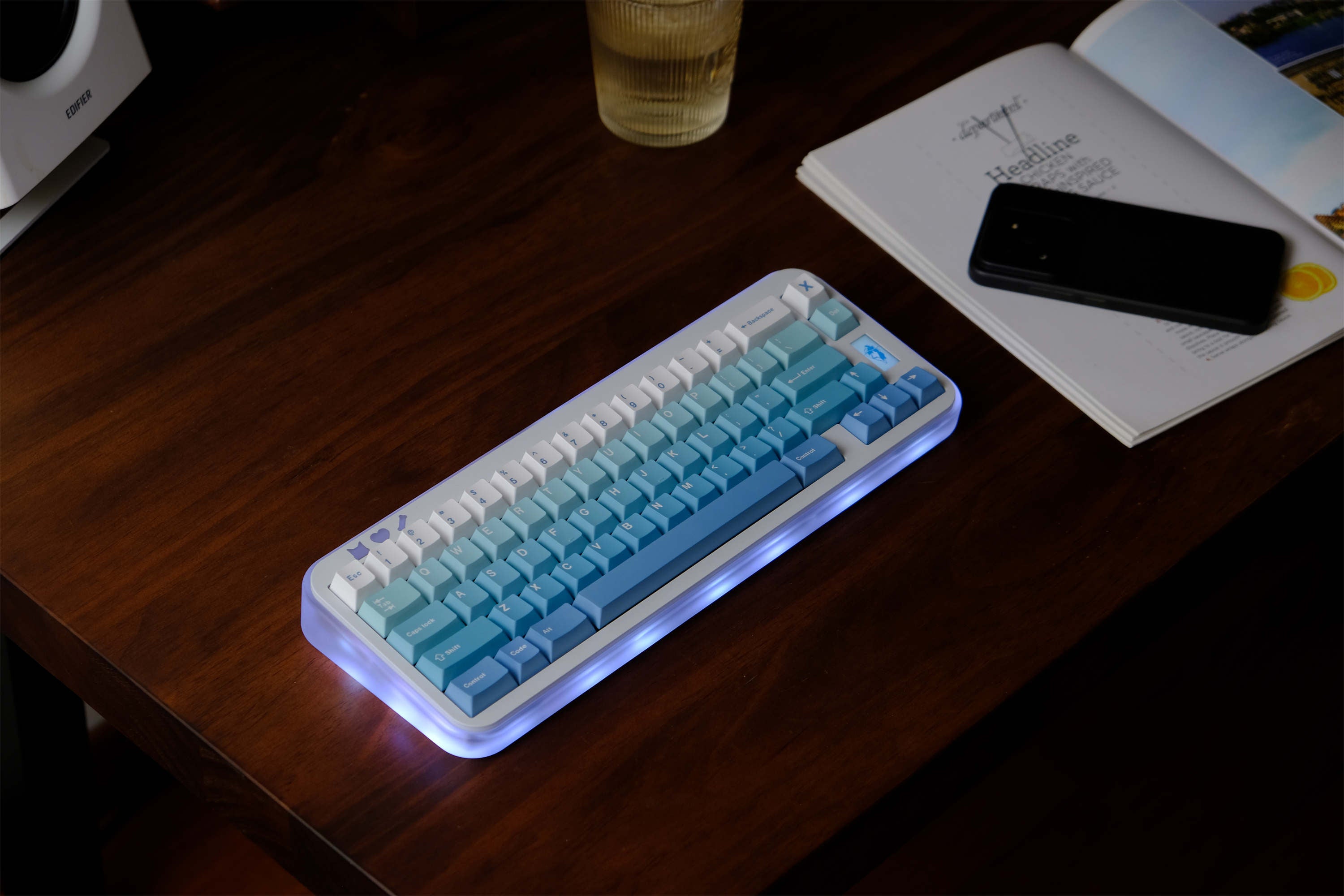 Snow Gradient keycaps