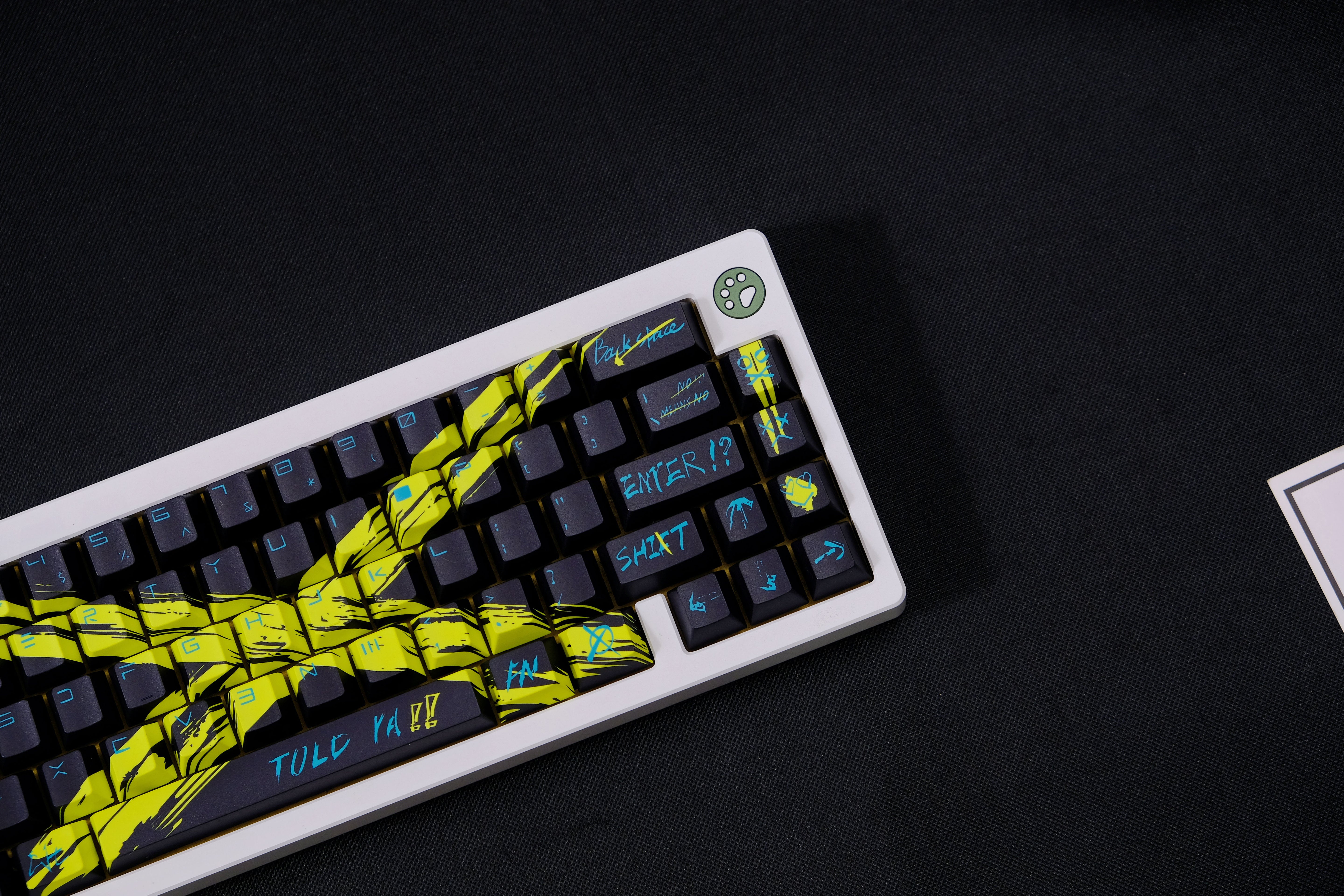 Against invalid Black Yellow keycaps