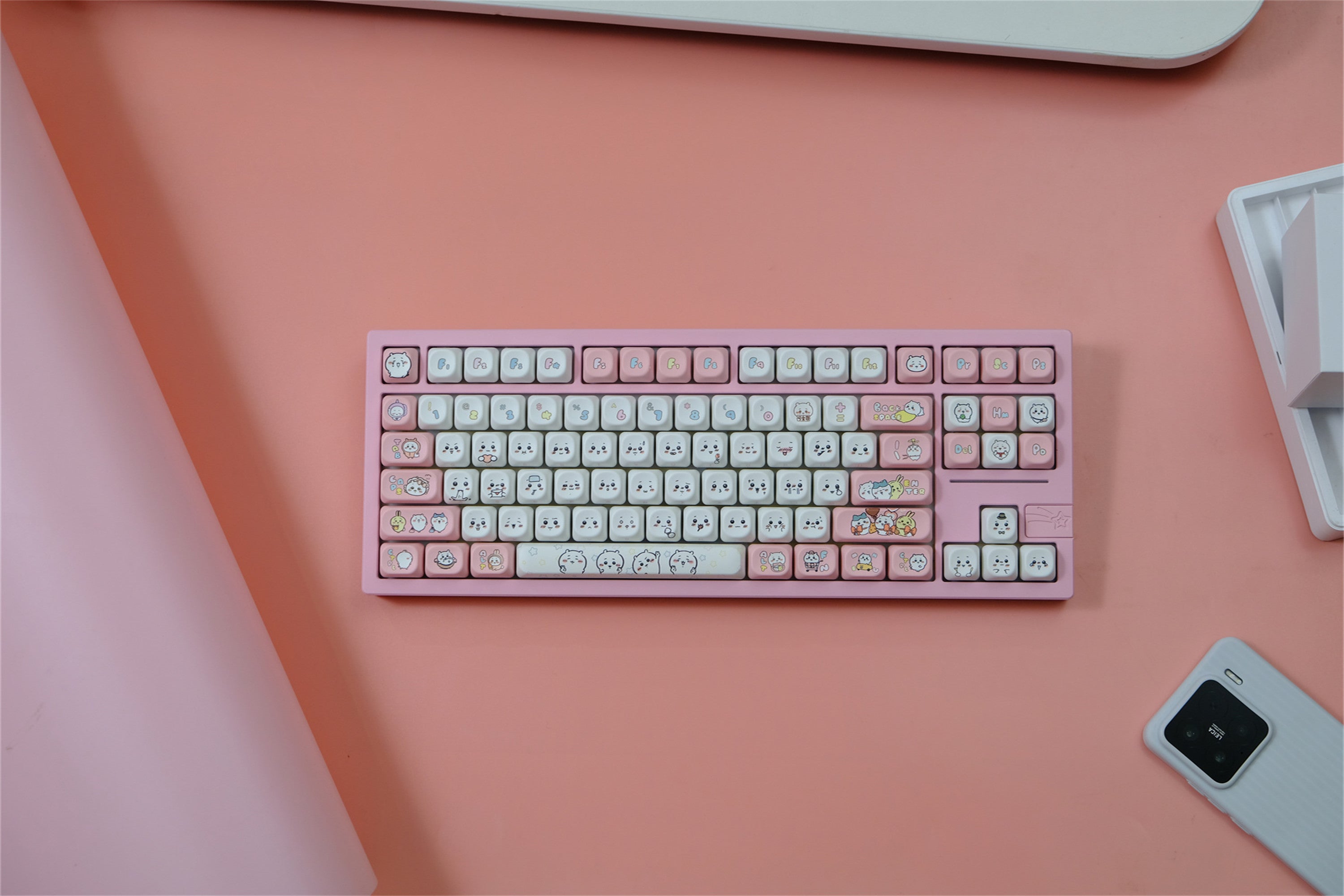 Chiikawa keycaps