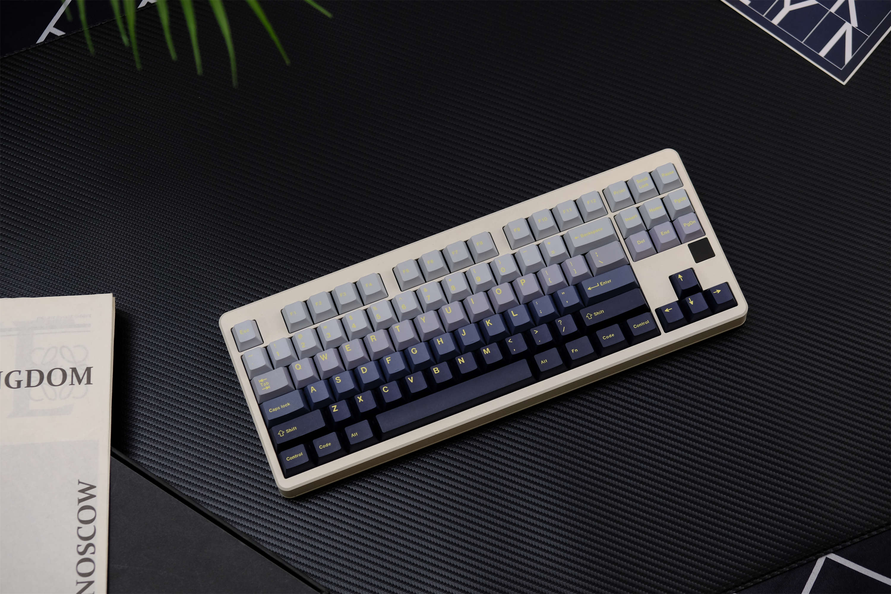 Mountains Gradient keycaps