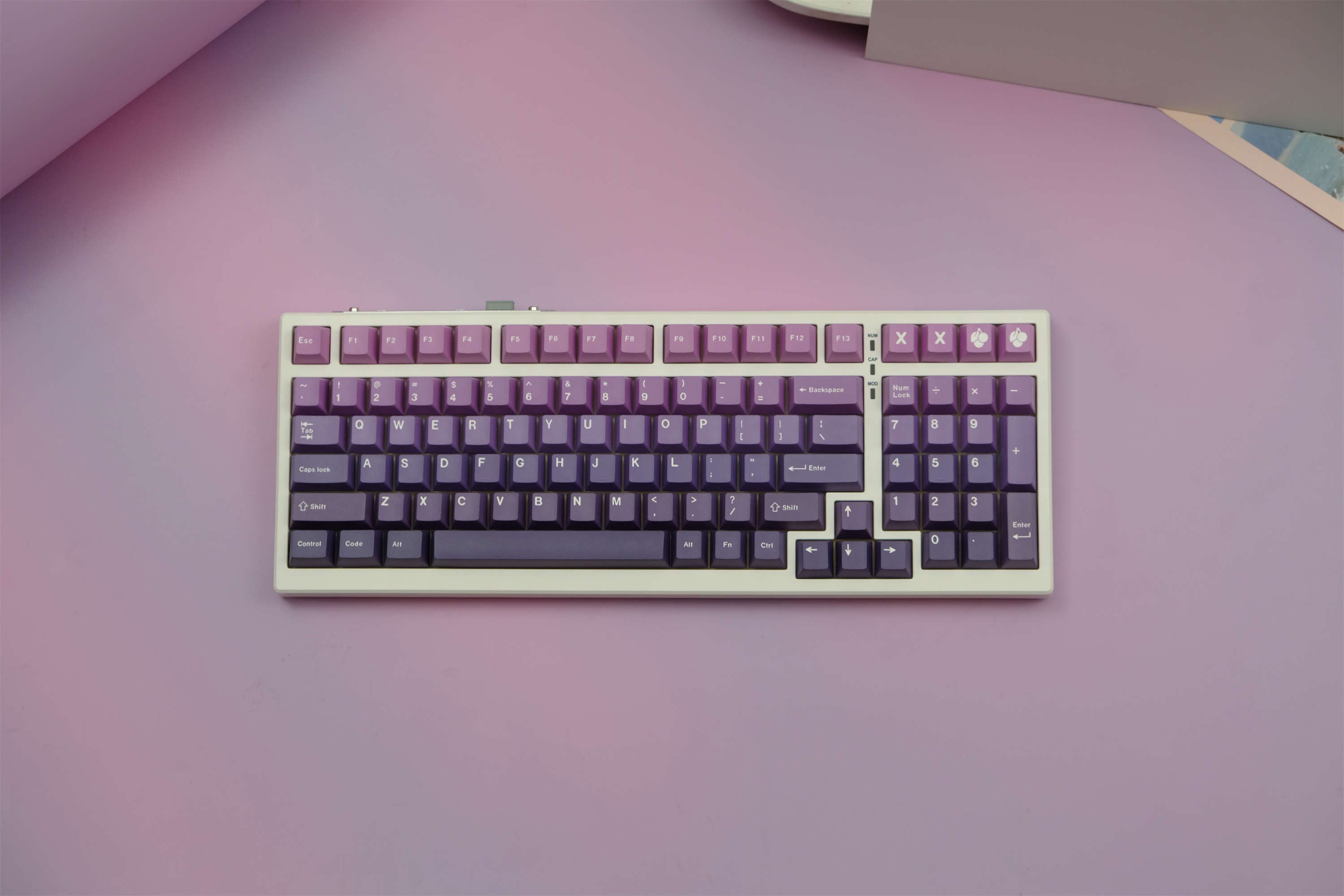 Purple Gradient keycaps