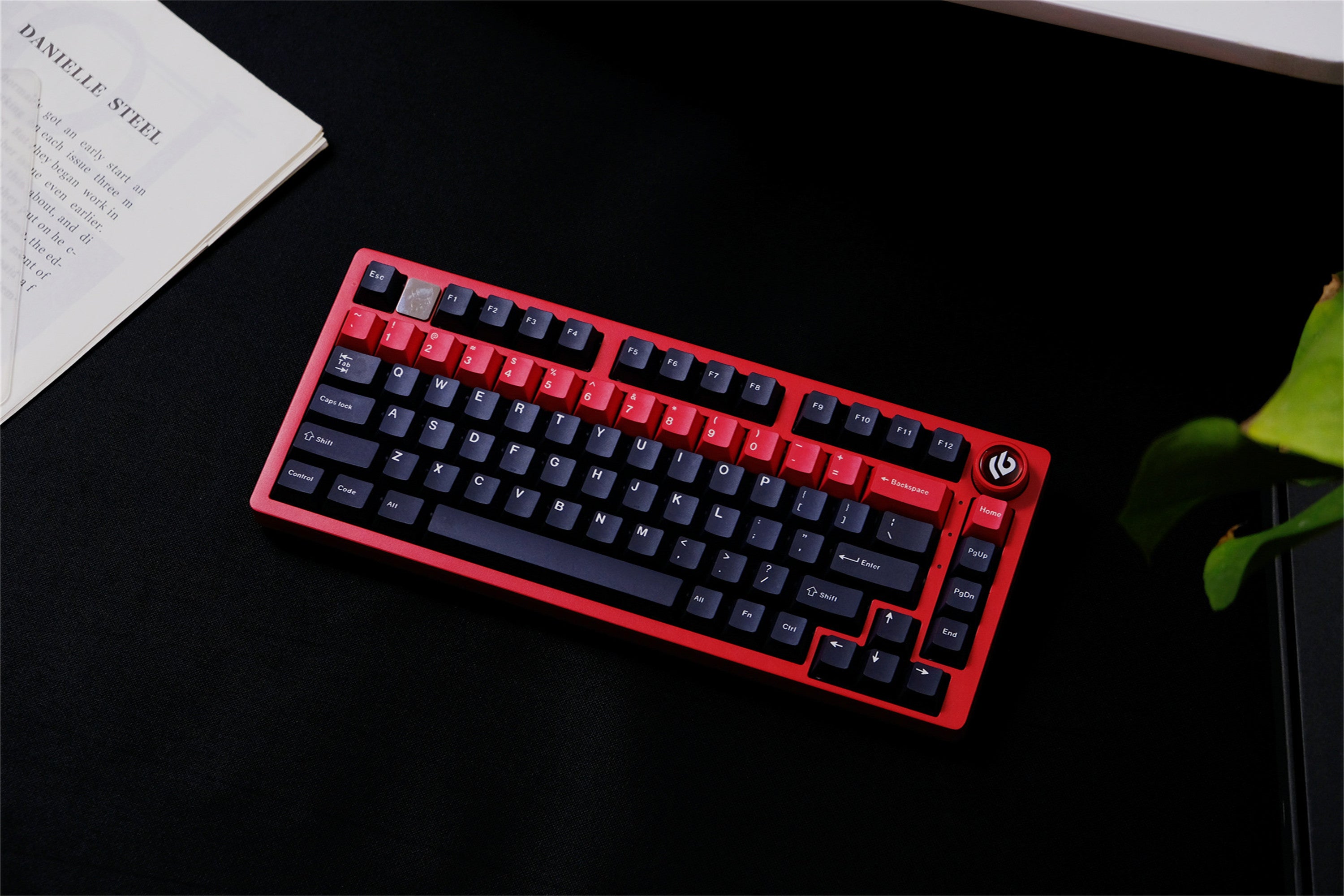 Red Alert Black Keycaps