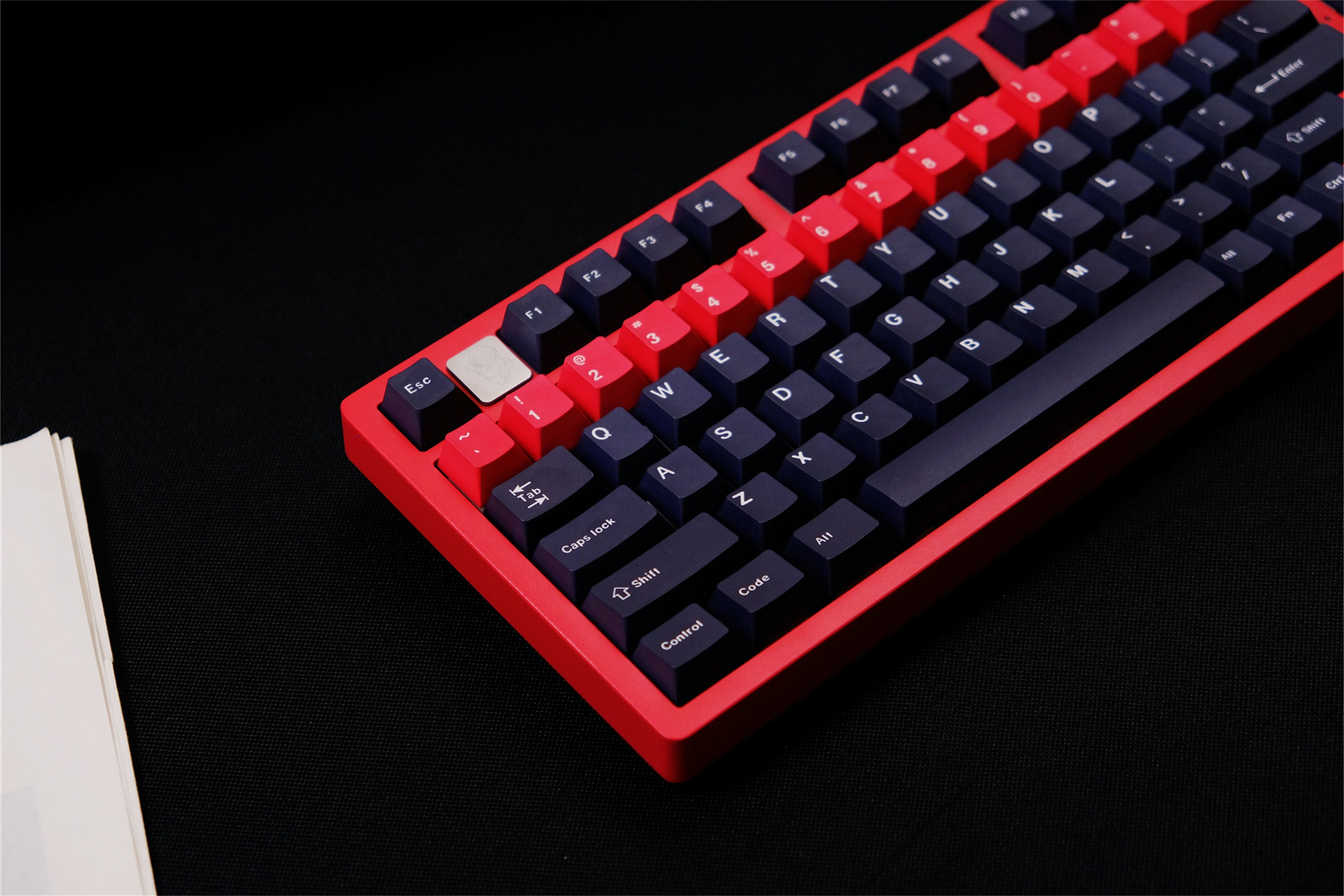 Red Alert Black Keycaps