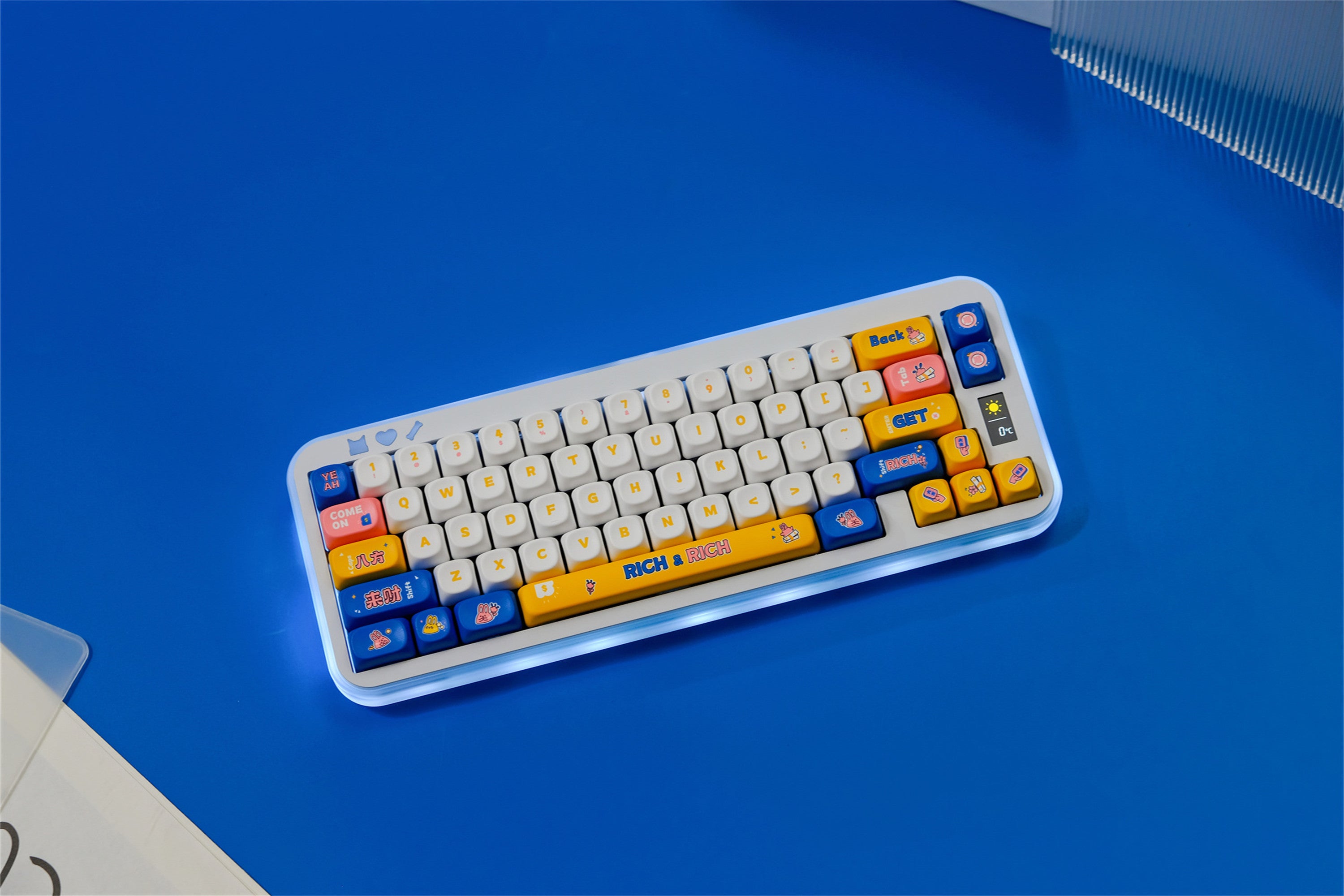 Money RICH MOA Keycaps