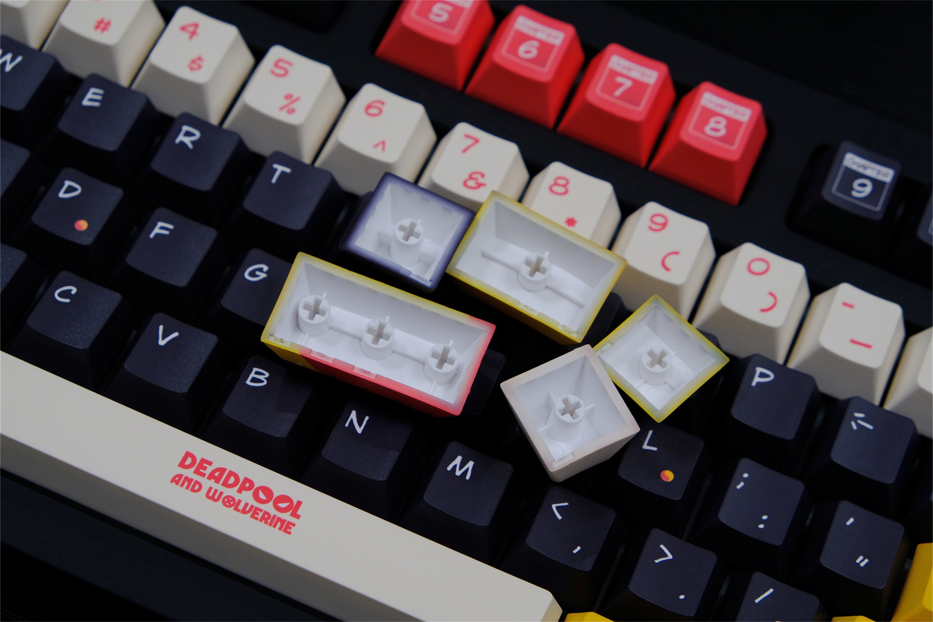 Deadpool Wolverine Keycaps