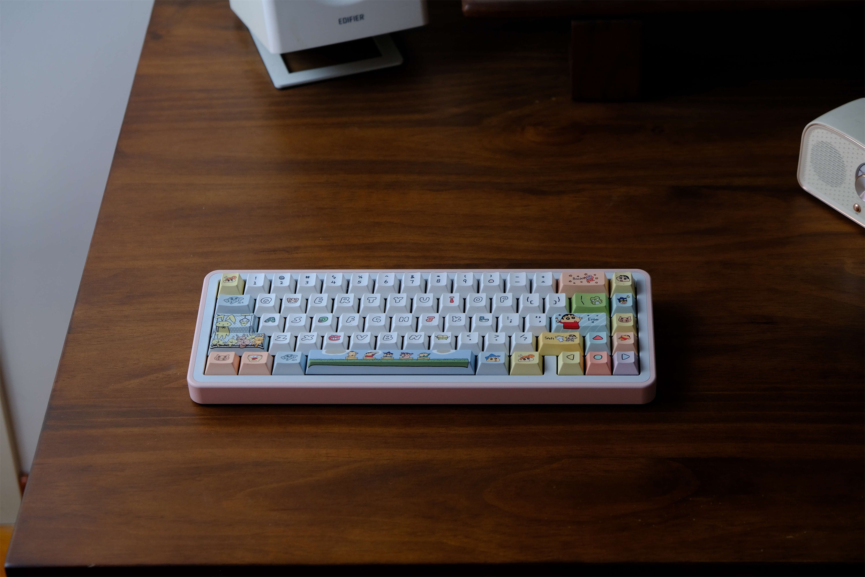 Crayon Shin-chan keycaps