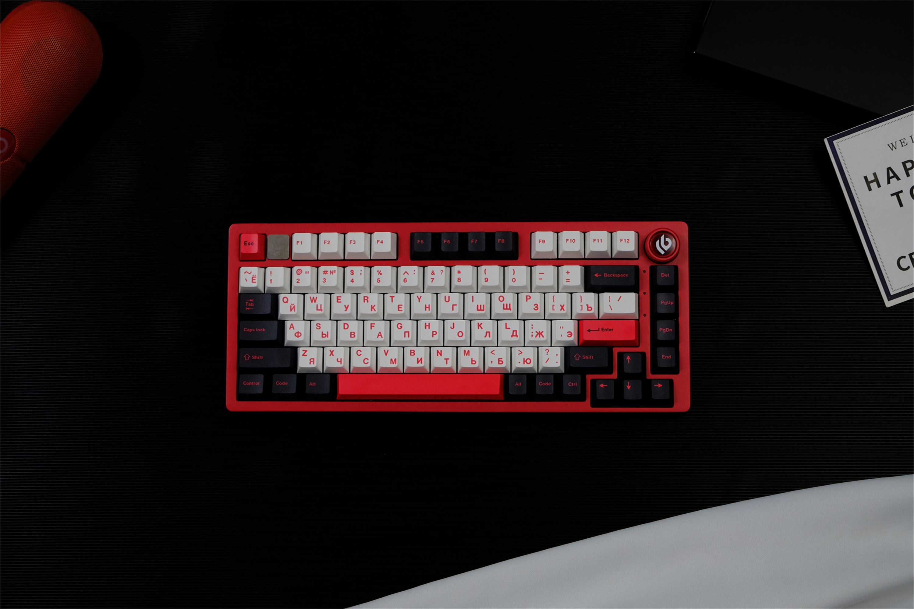 Minimalist Black White Red Russian Keycaps