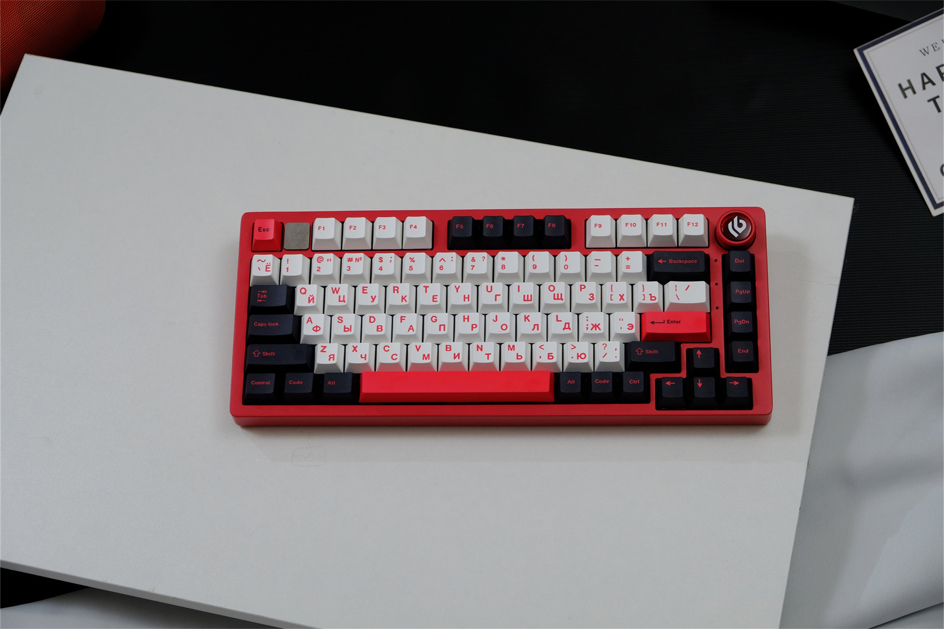 Minimalist Black White Red Russian Keycaps