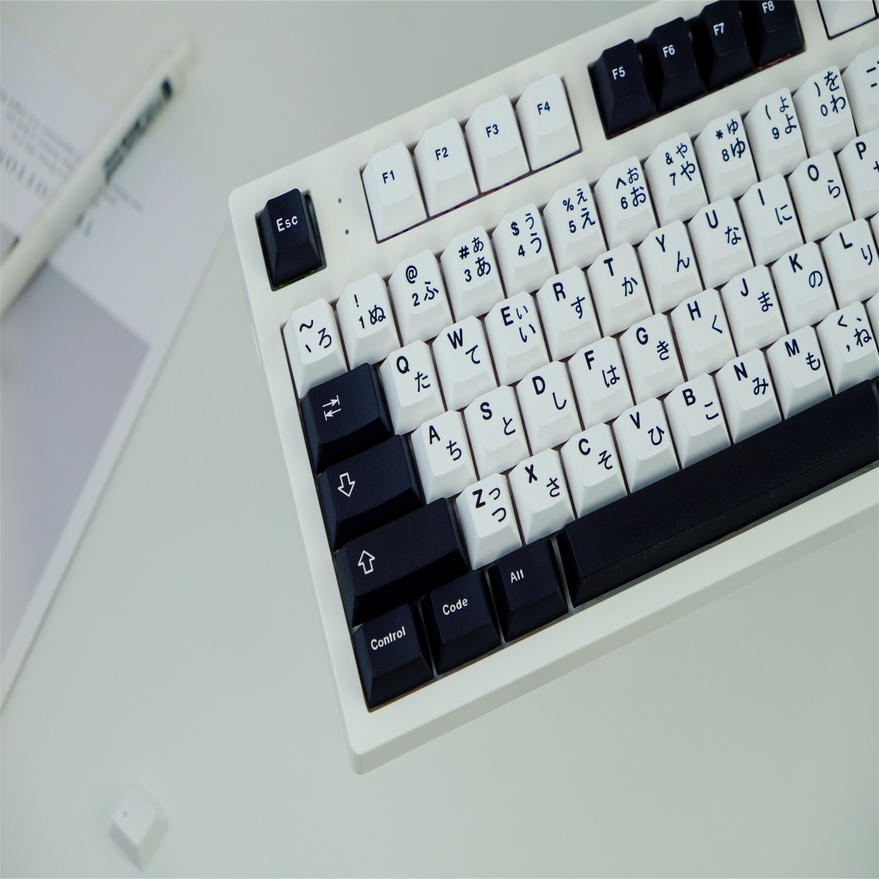 WOB Black White keycaps