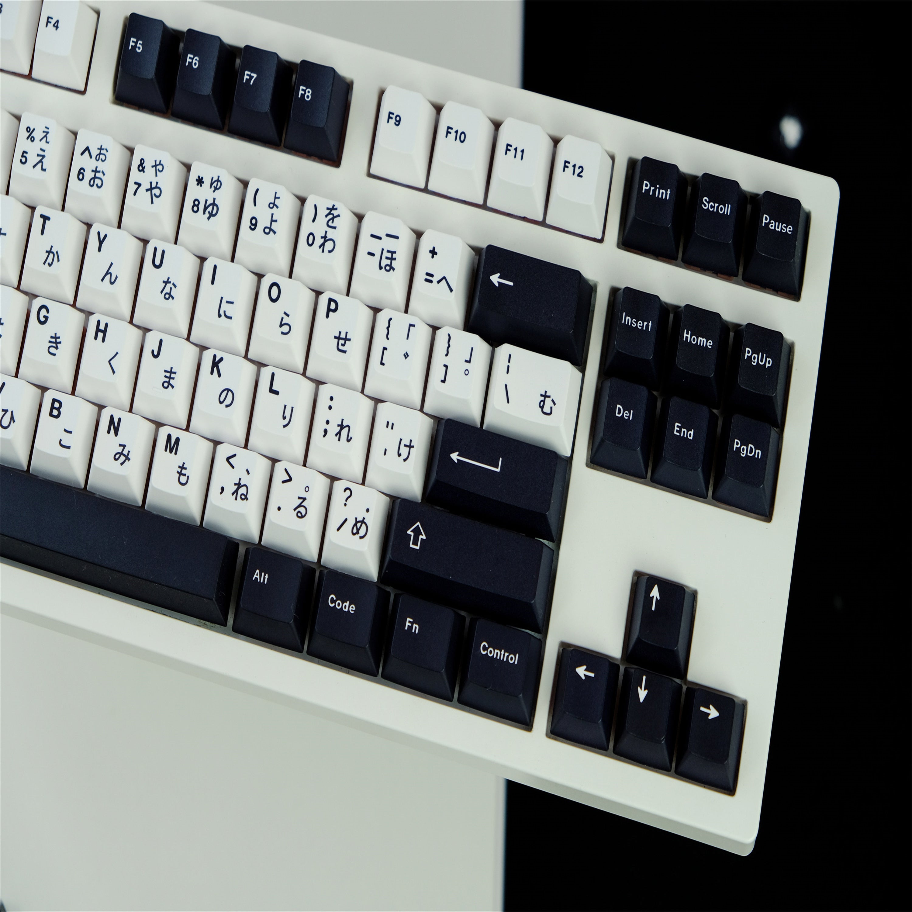 WOB Black White keycaps