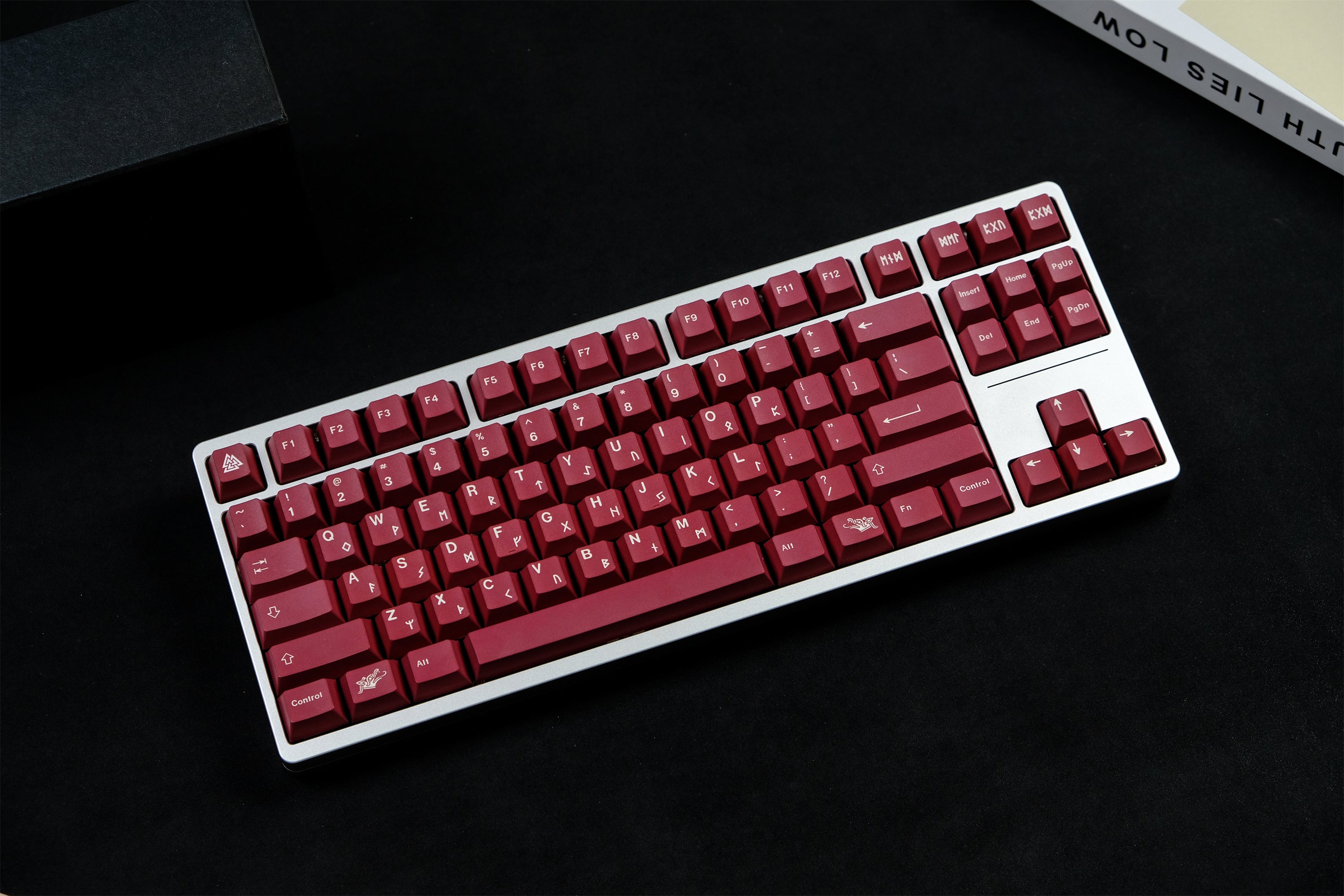 Blood Sacrifice keycaps
