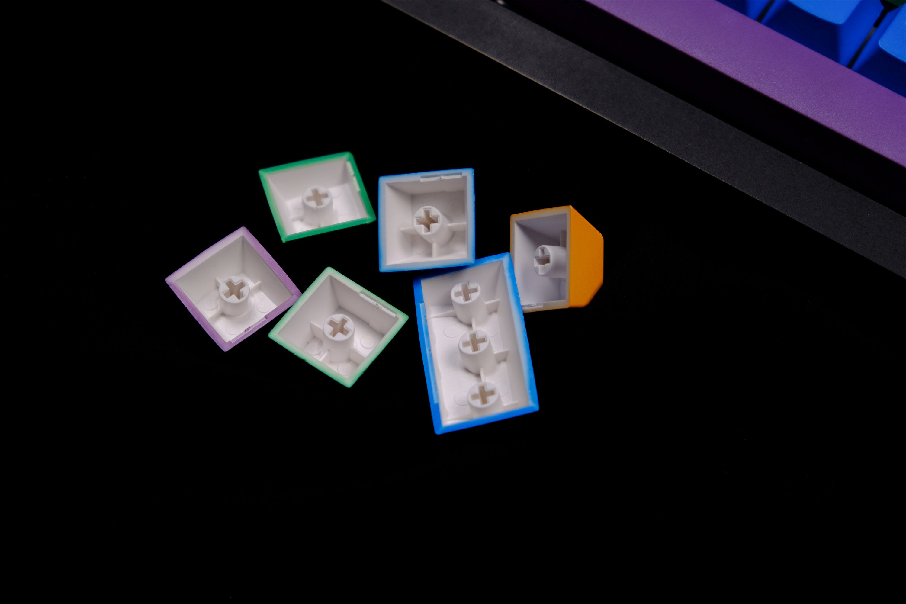 Glory keycaps