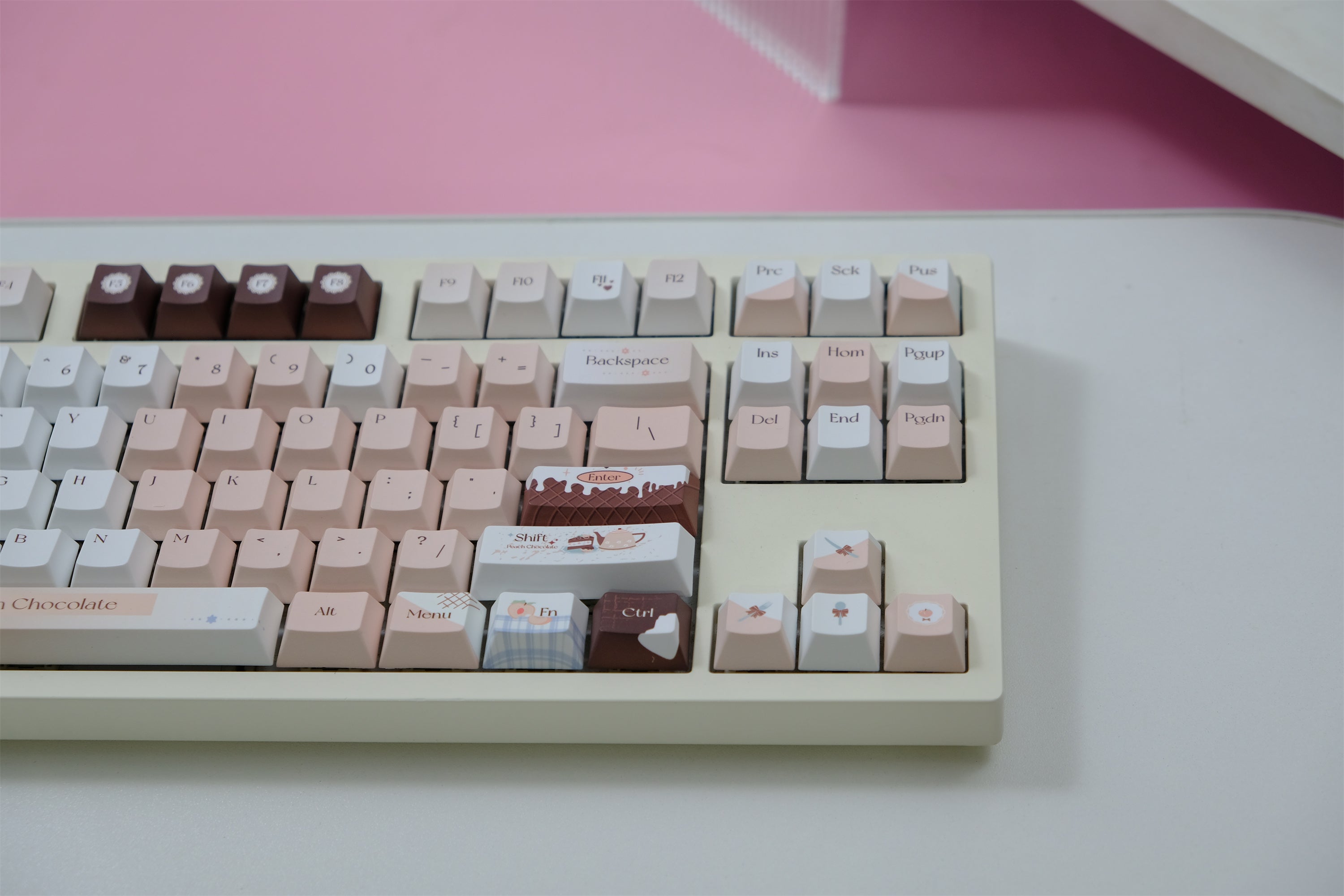 Crispy Peach Chocolate Keycaps
