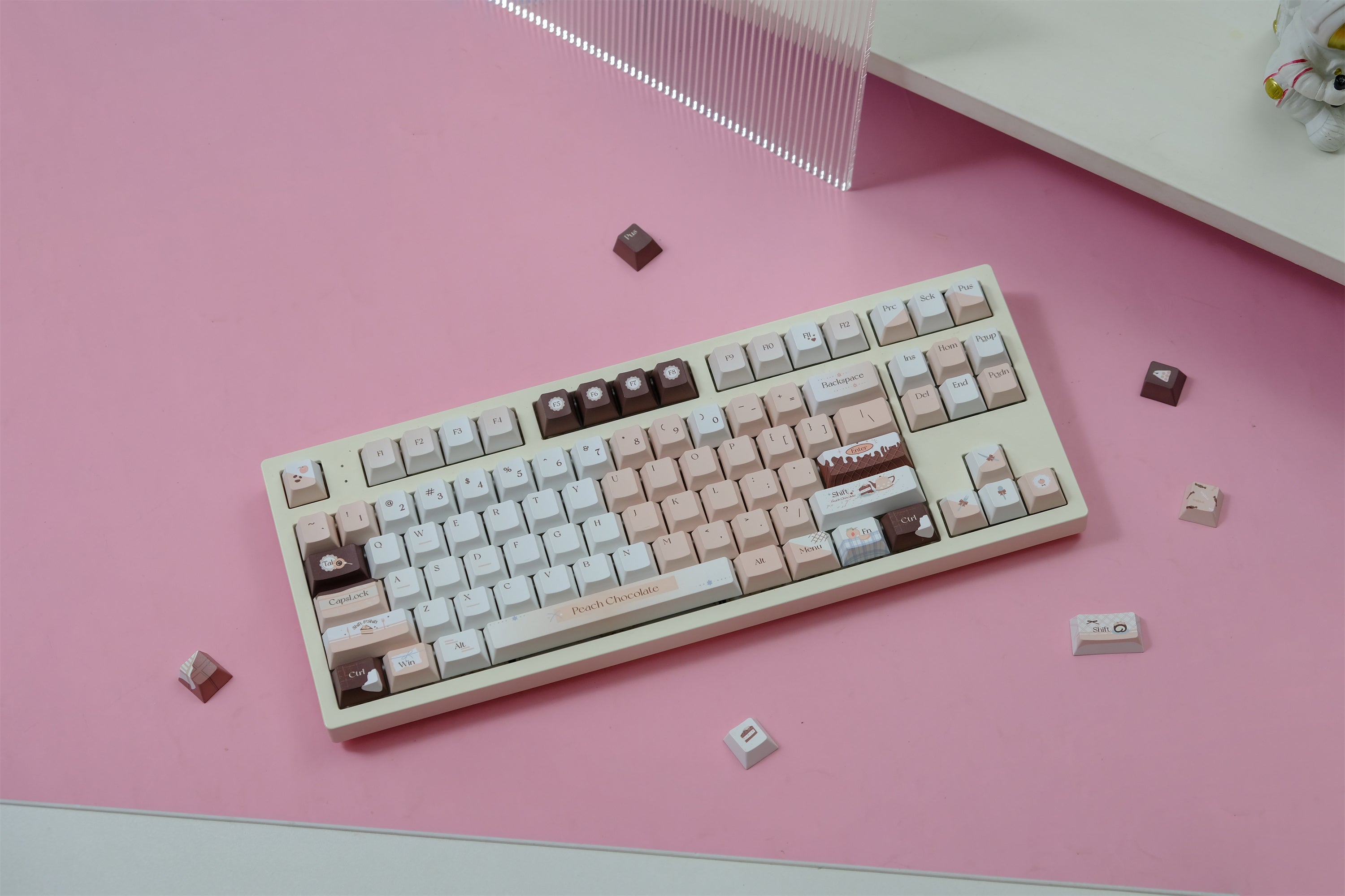 Crispy Peach Chocolate Keycaps