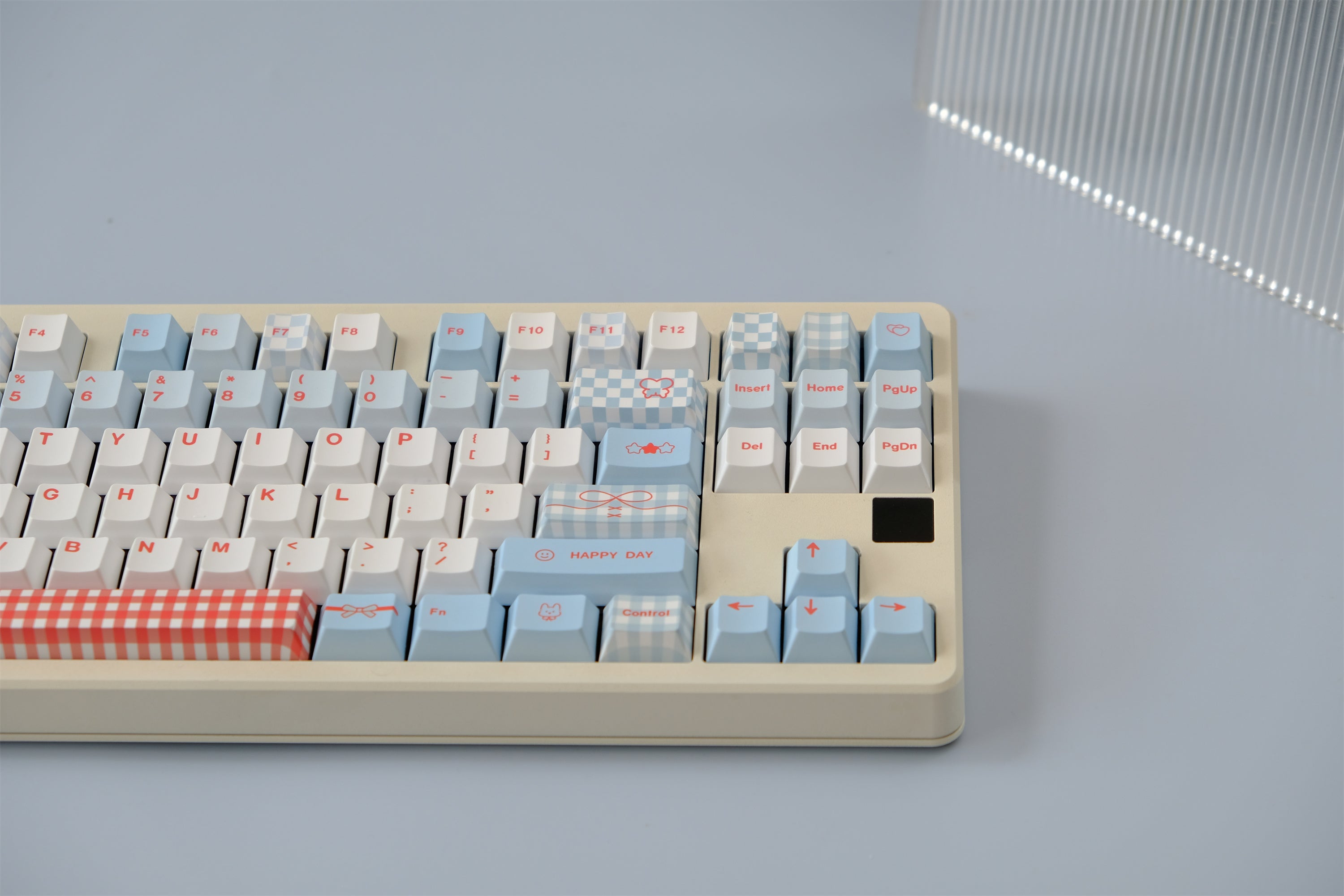 Summer Intertwined Keycaps