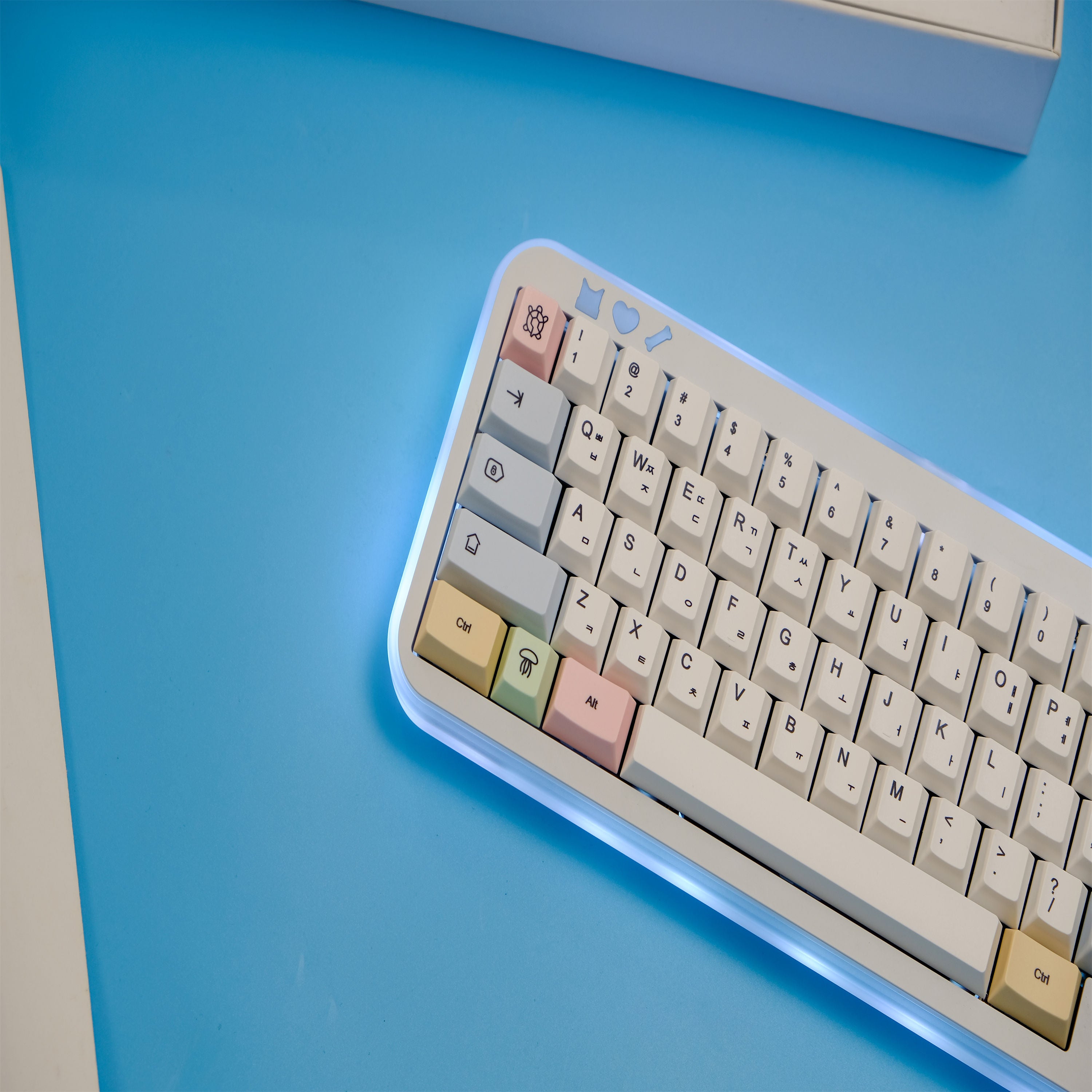 Chalk keycaps