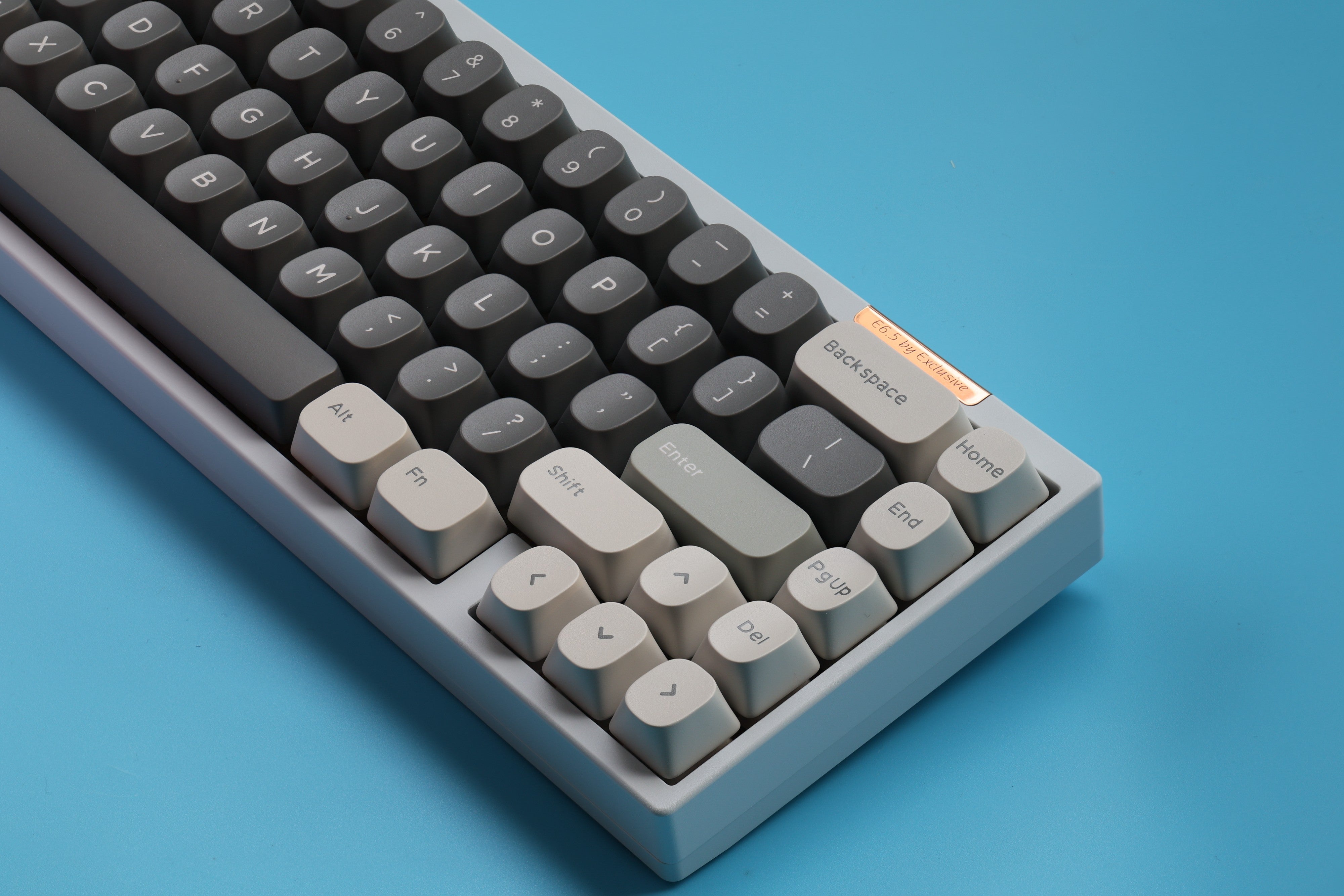 YMK Mist keycaps