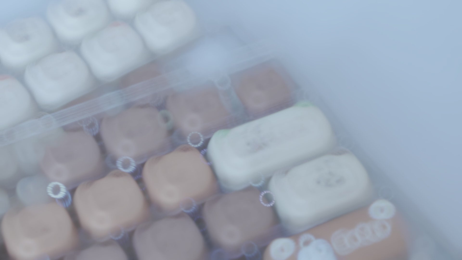 Load video: Naughty Cat keycaps